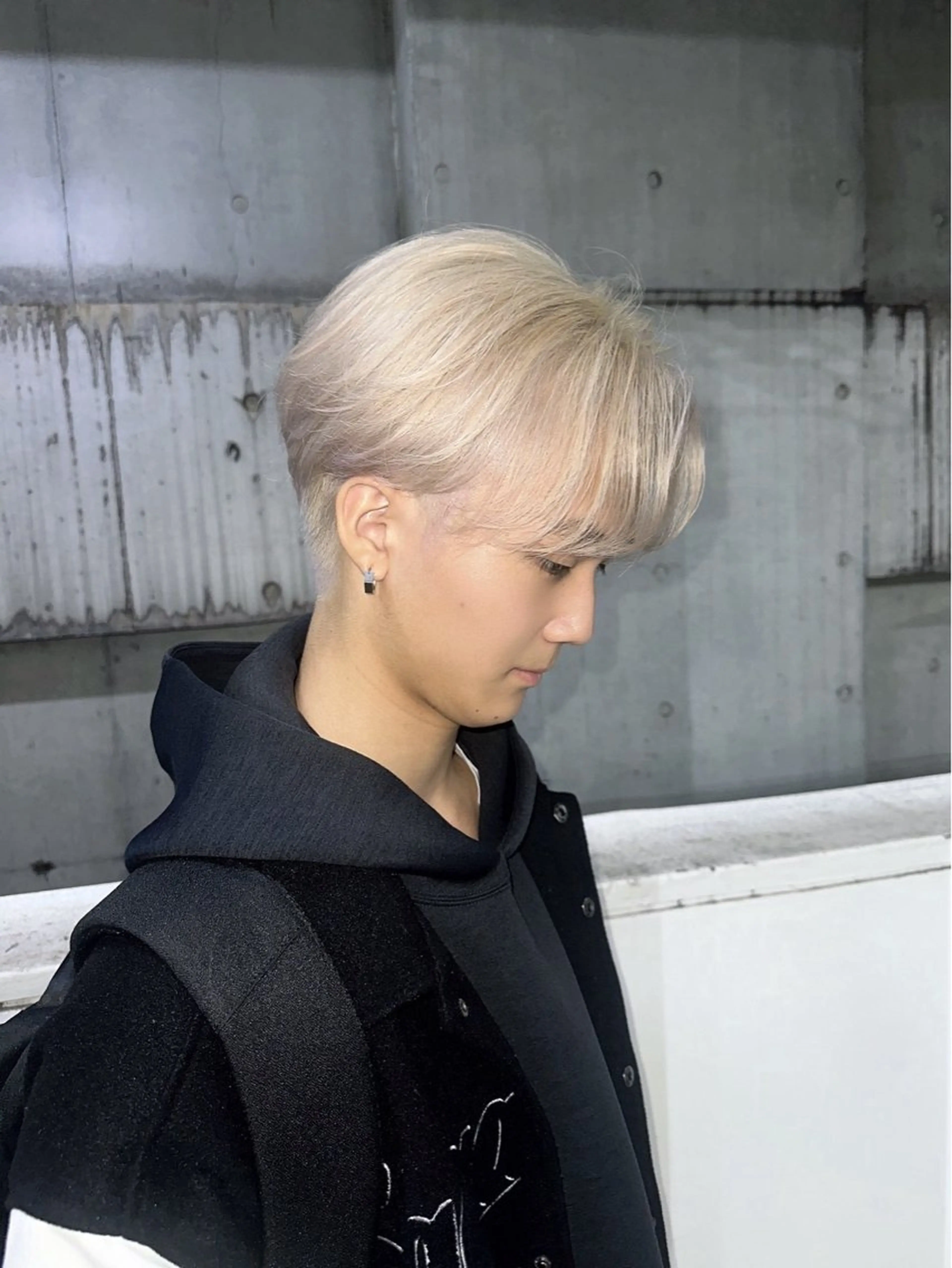 ショート 🪼モモカ/デザイン ハイトーンカラー🪼のヘアスタイル