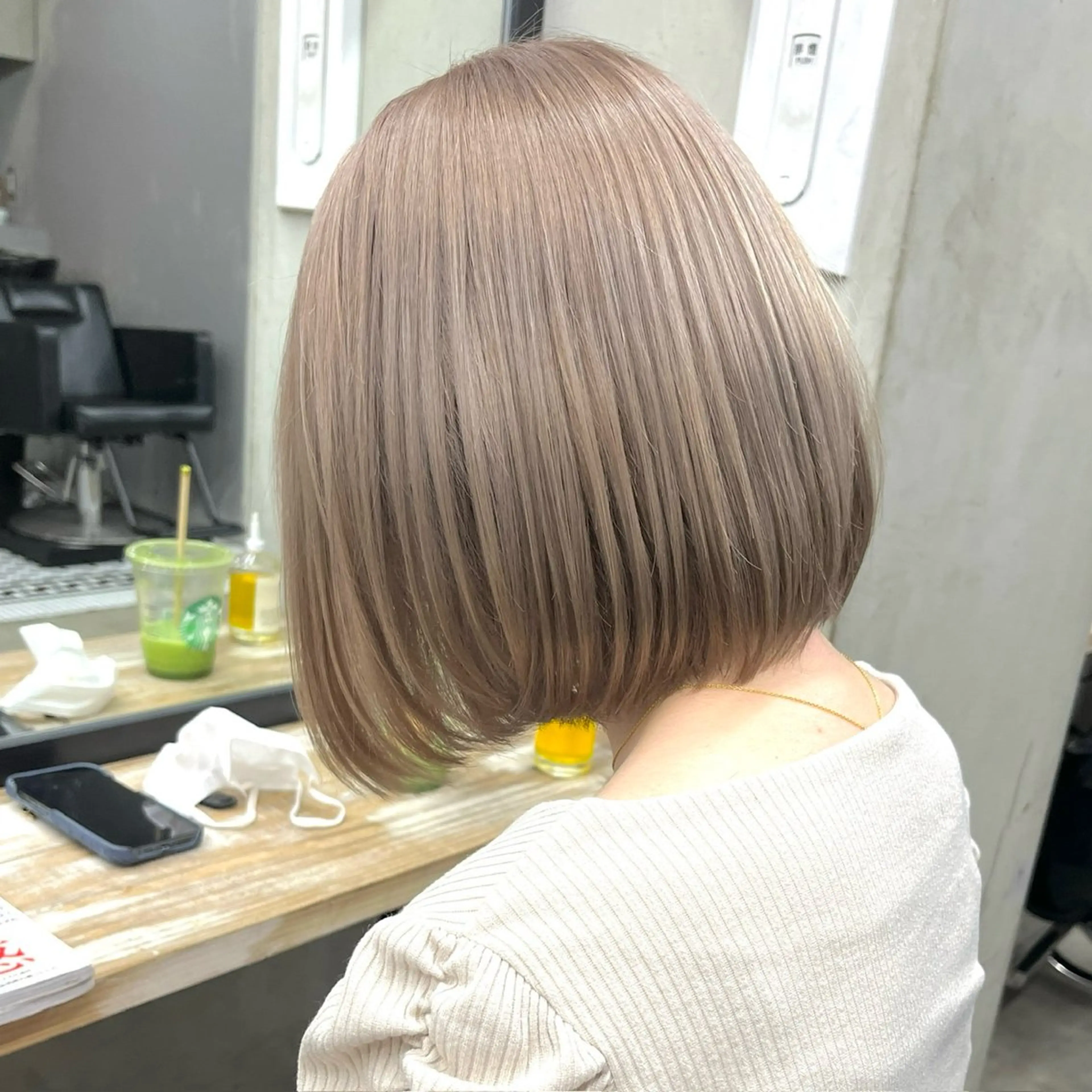 ショート カラー ヘアアレンジ ヘアカラー トリートメント 🦋似合わせカラー 艶髪🦋Rinaのヘアスタイル