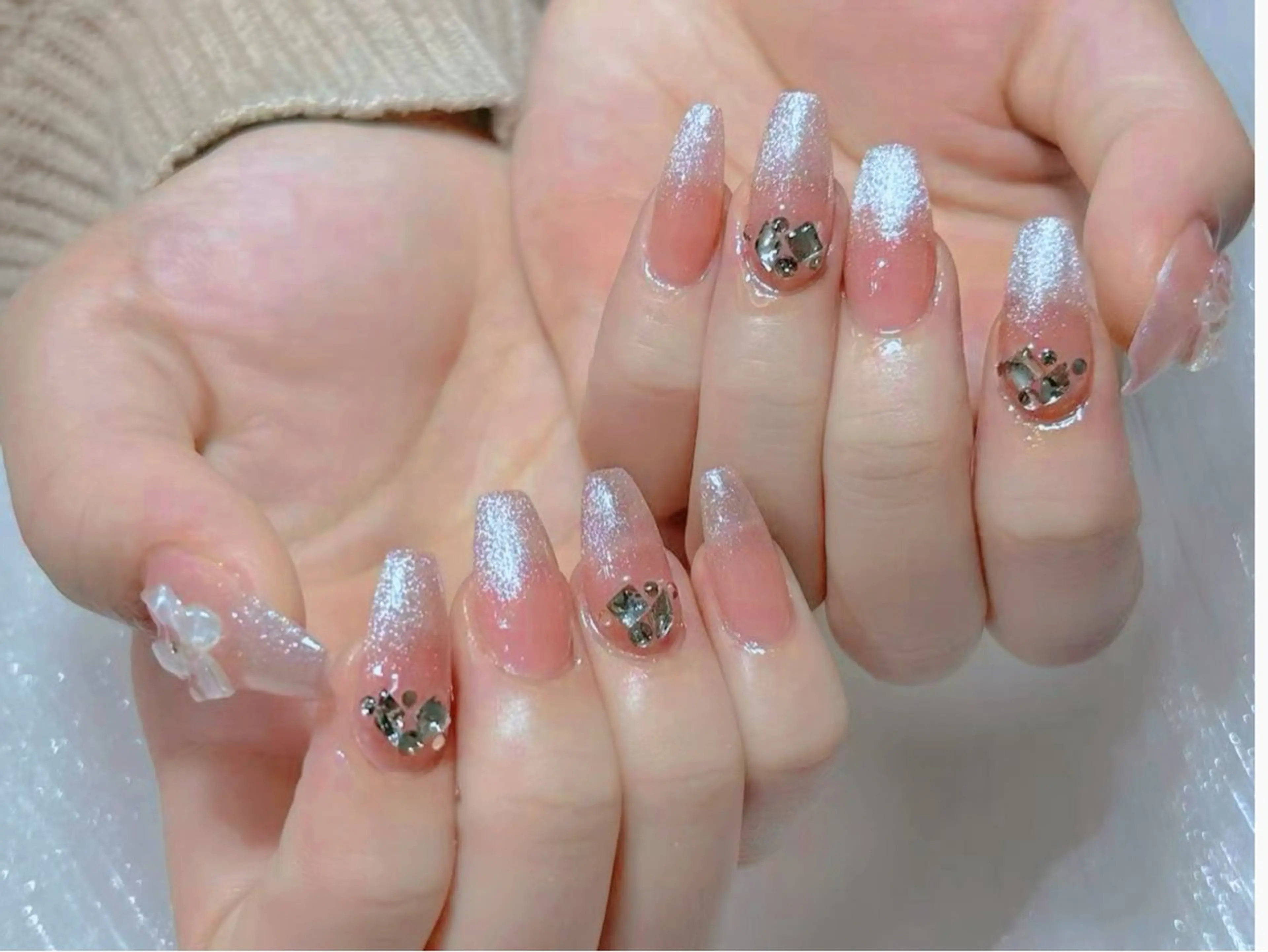 ネイル ハンドネイル リ サのネイルデザイン