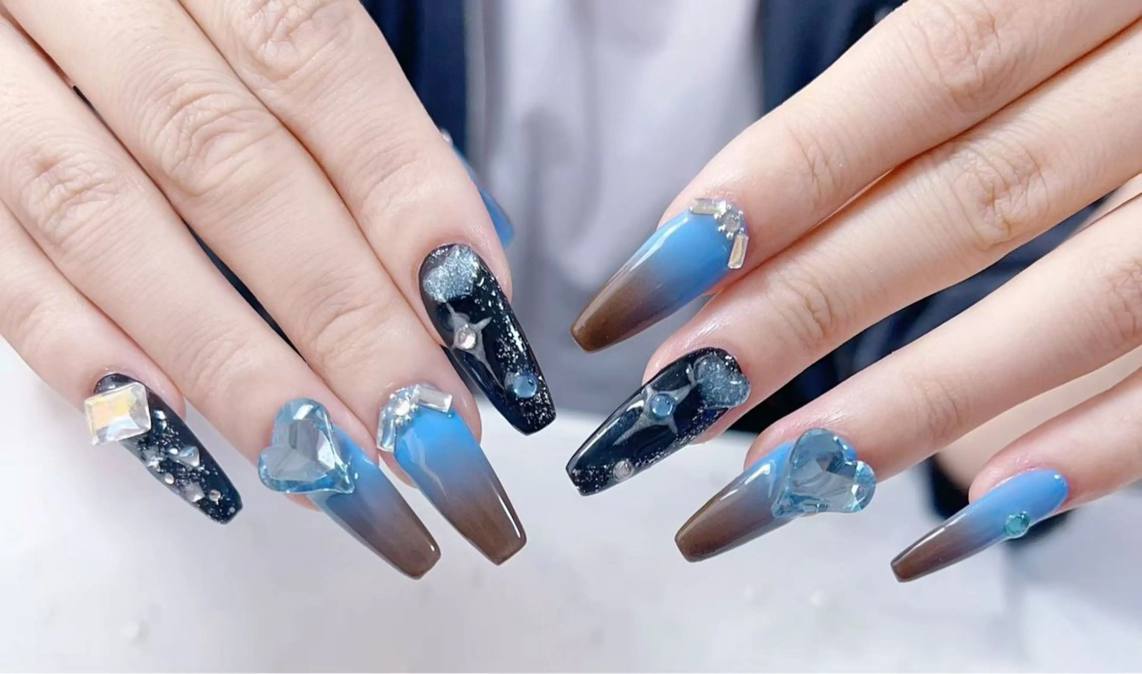 ネイル ハンドネイル Floria ユイのネイルデザイン