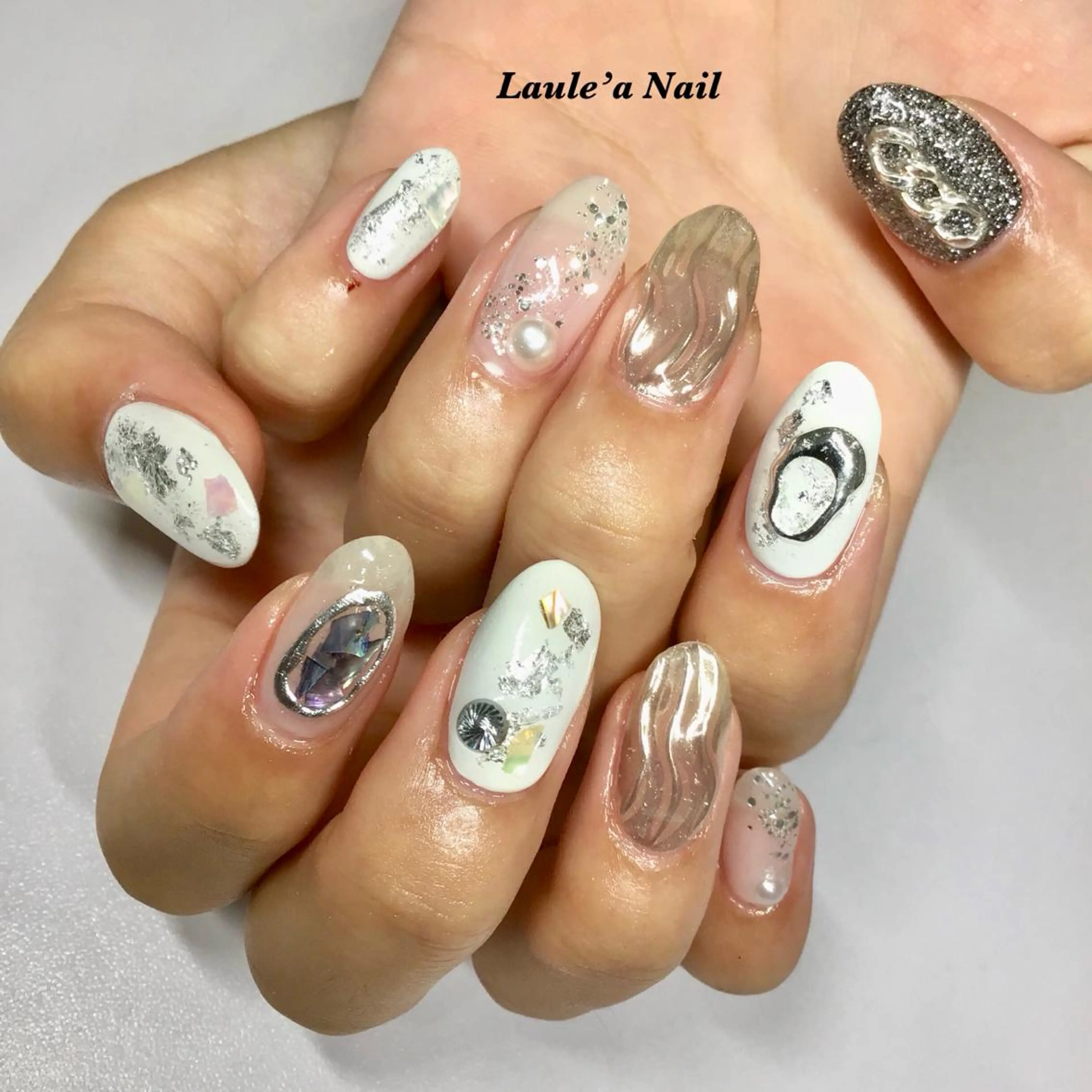 ロング カラー ネイル マツエク・マツパ 福田 加奈のネイルデザイン