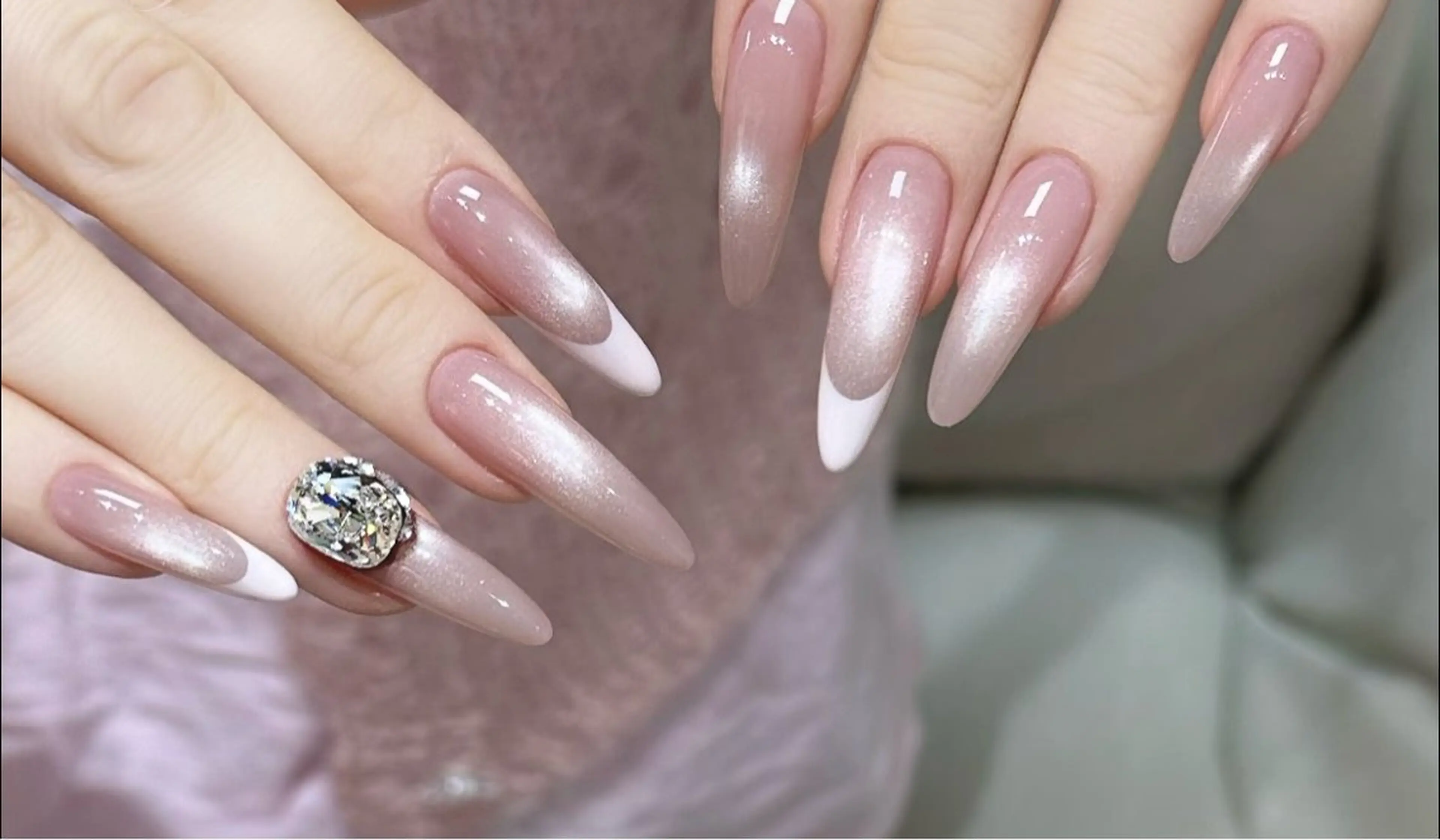 ネイル ハンドネイル Luvia Ginzaのネイルデザイン