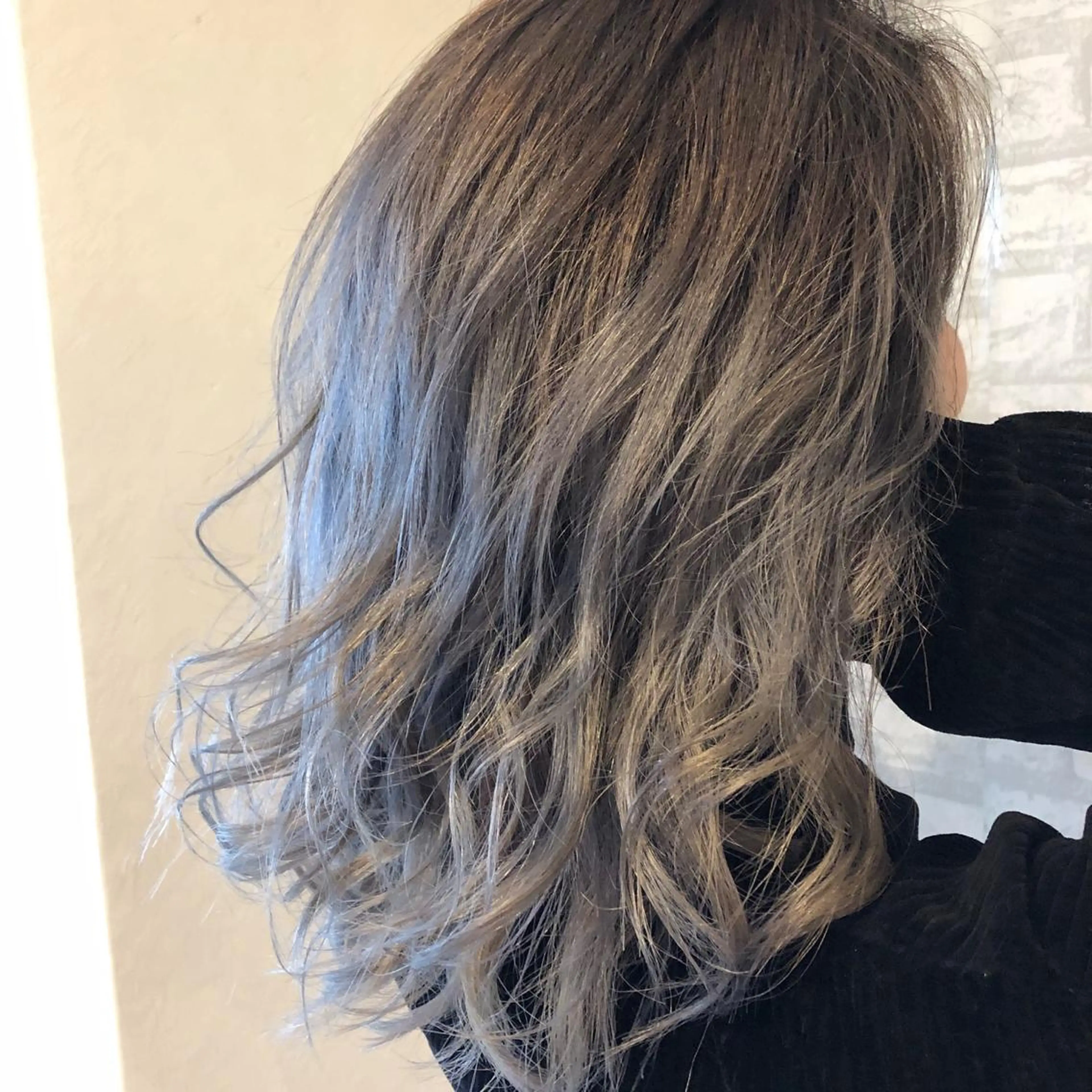 ミディアム カラー ブリーチ グレージュ 外国人風カラー ヘアカラー JILBLAN京都 ショート/ハイライトのヘアスタイル