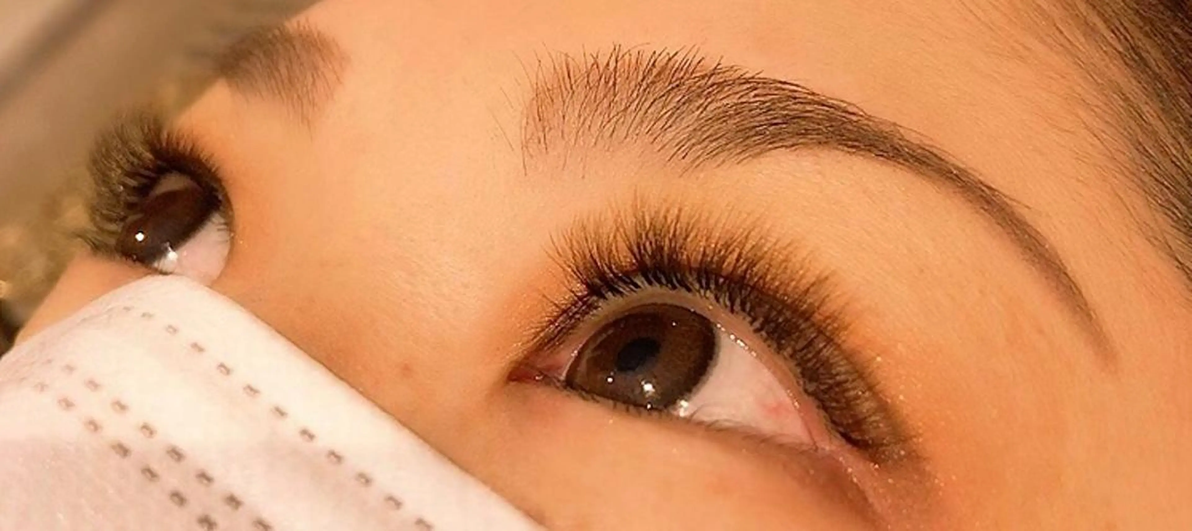 マツエク・マツパ カラーマツエク ボリュームラッシュ mila.池袋LED エクステ・イガラシのマツエク・マツパデザイン