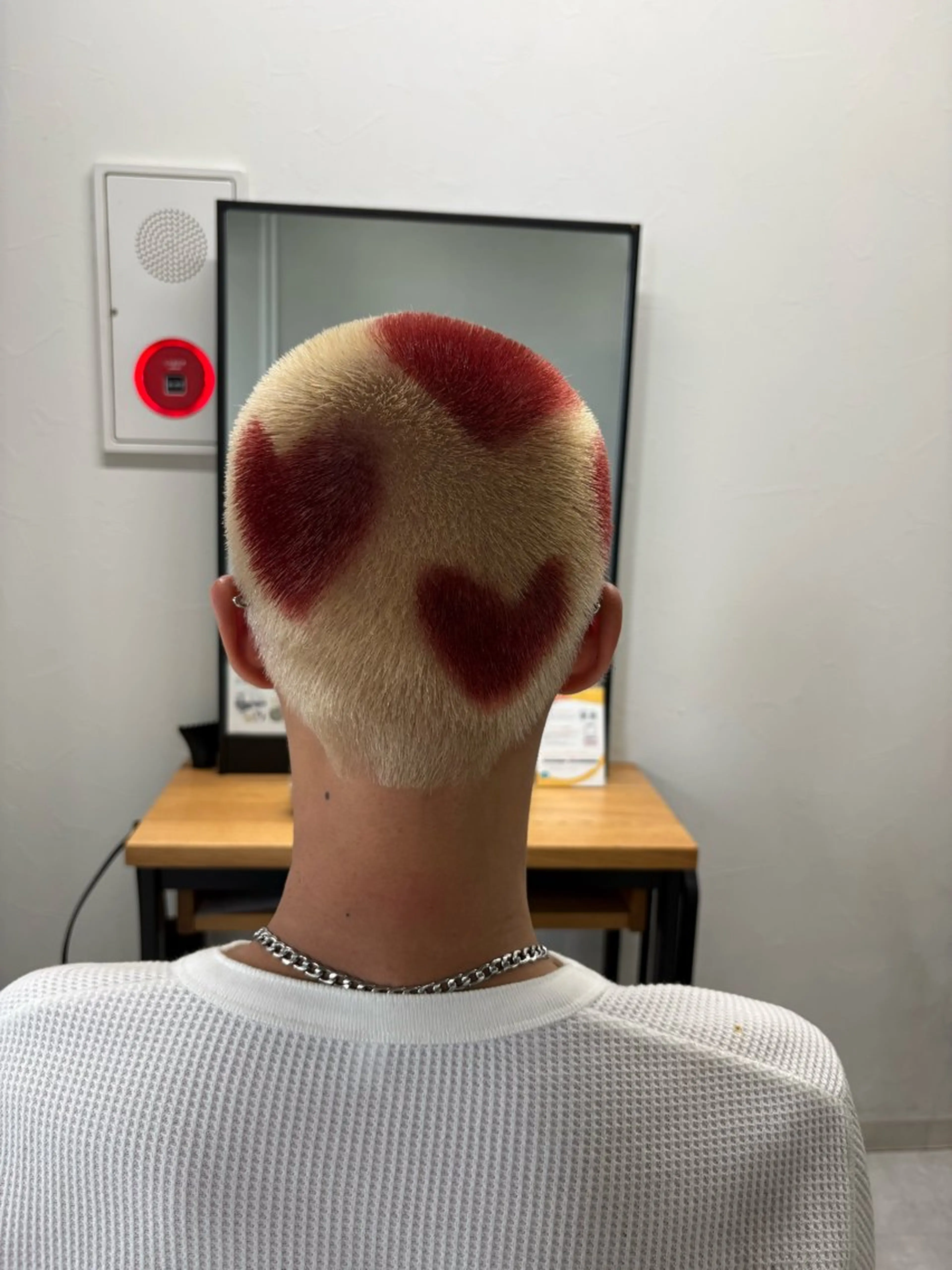 カラー メンズ デザインカラー メンズパーマ特化 園田 楓莉のヘアスタイル