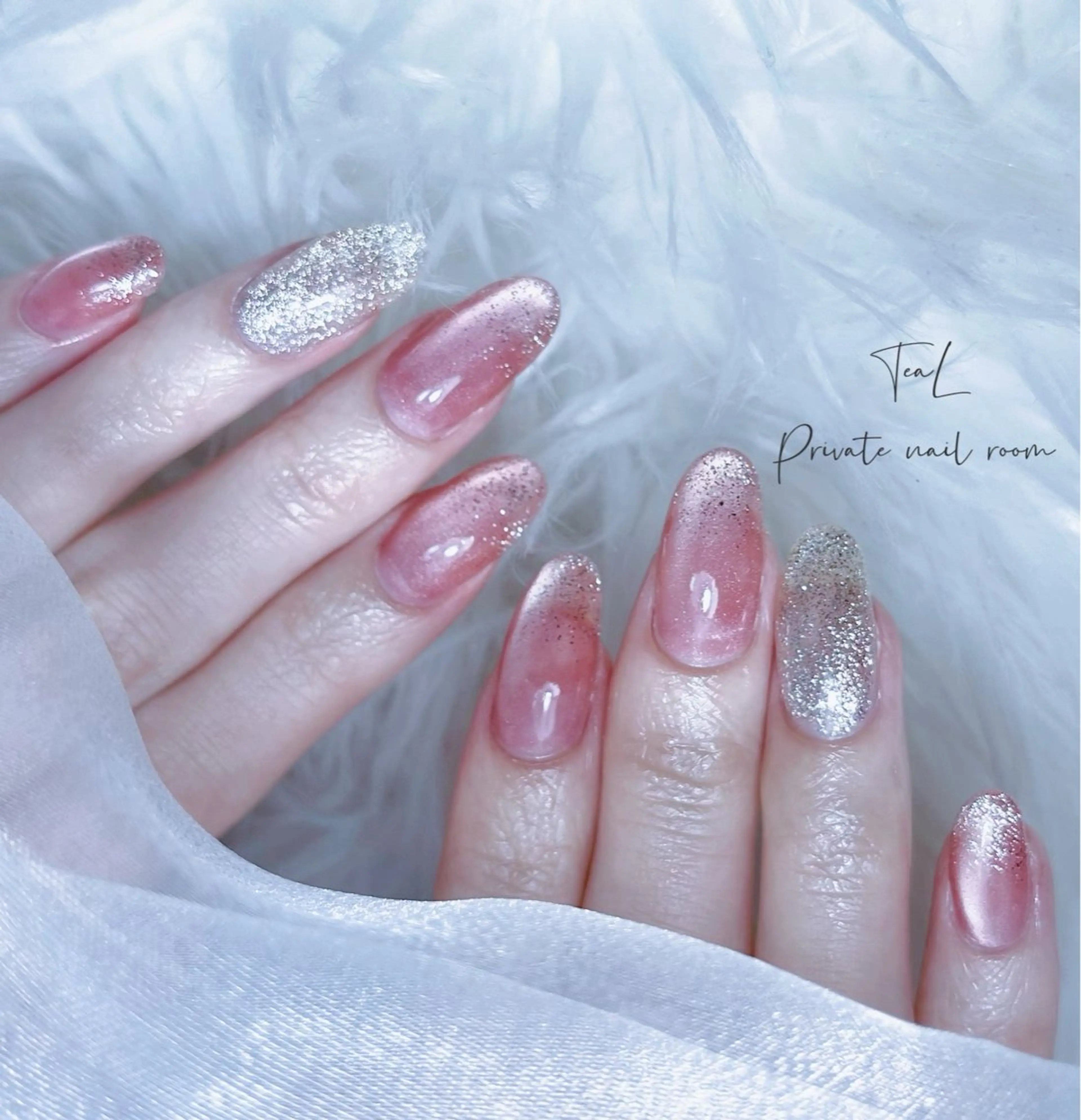 ネイル フラッシュネイル キラキラネイル マグネットネイル オフィスネイル ピンク TeaL nailのネイルデザイン