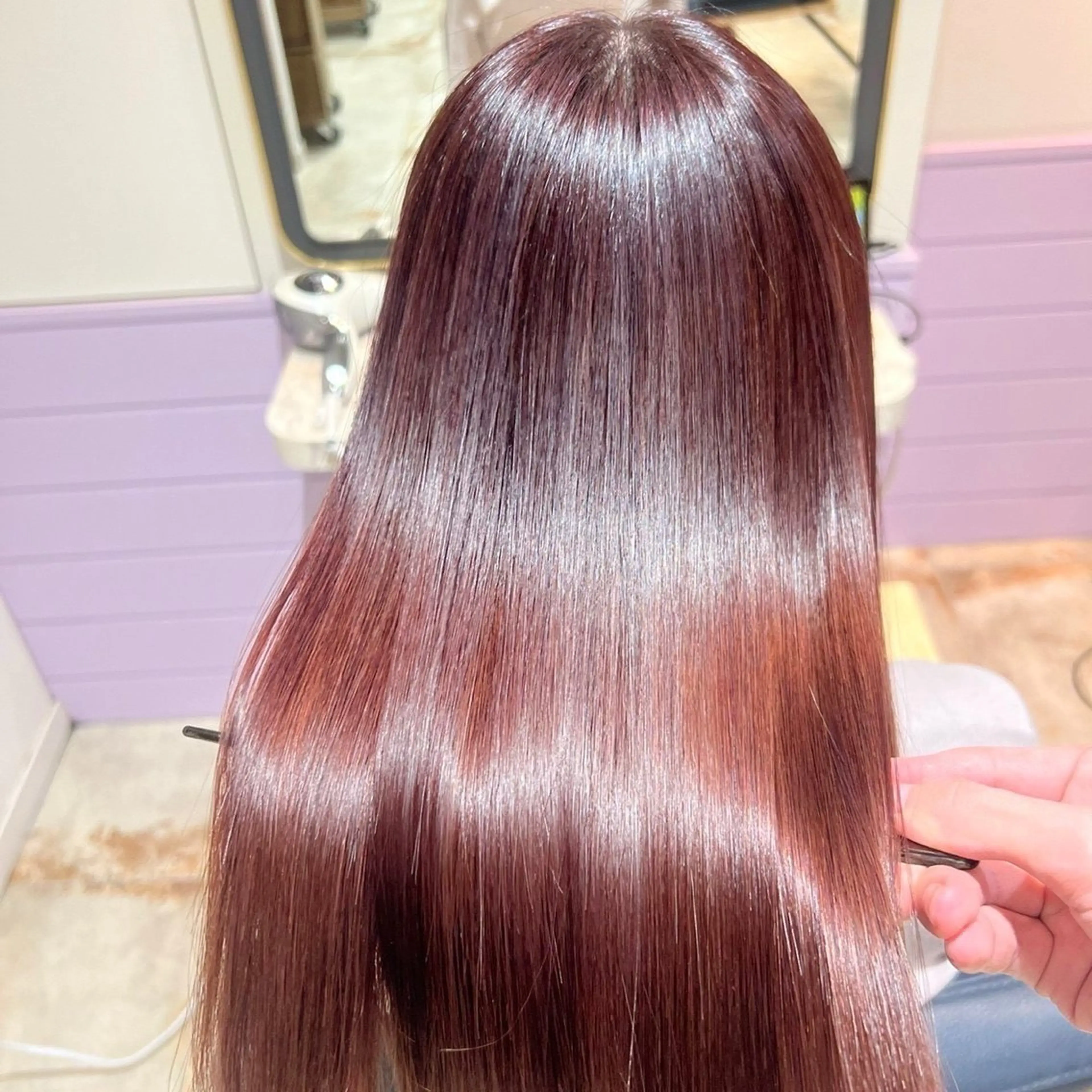 ロング トリートメント Suzuki Namikaのヘアスタイル
