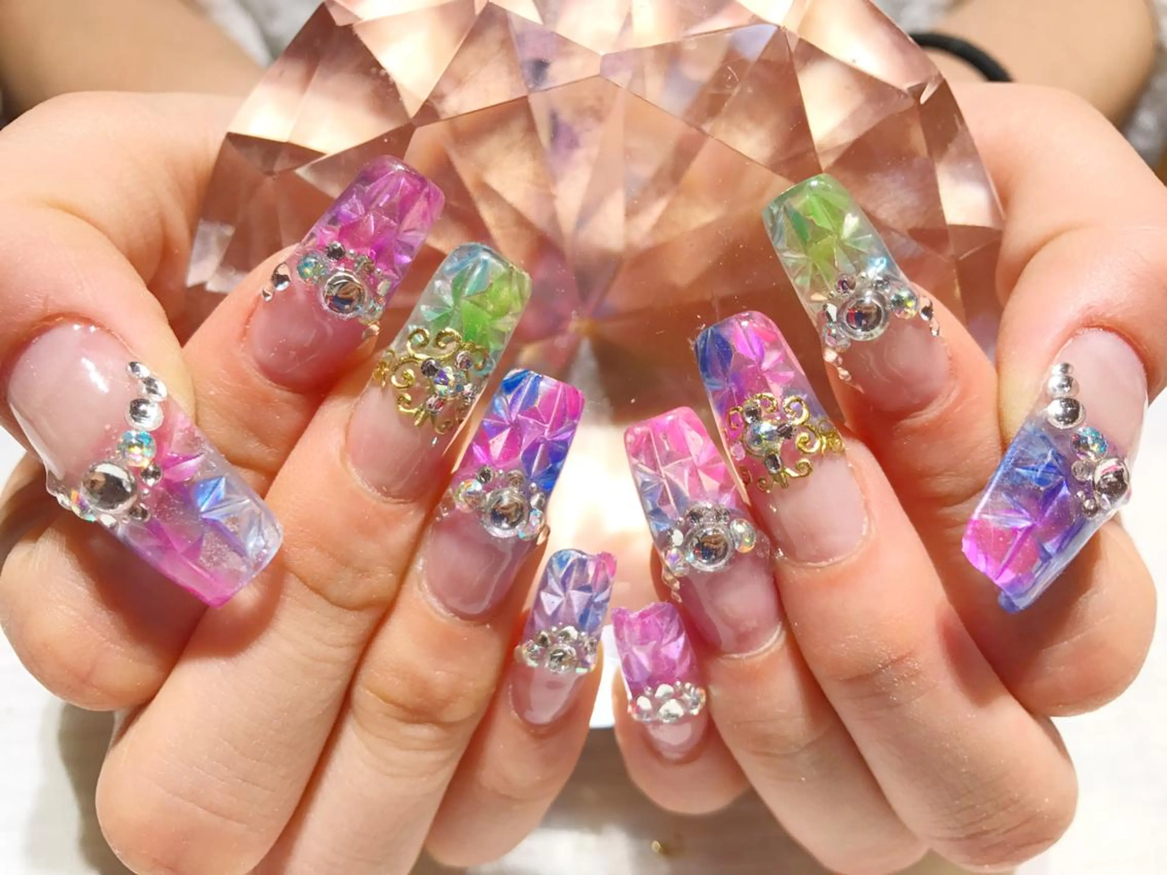 ネイル スカルプネイル ネイルチップ YUN 💅のネイルデザイン