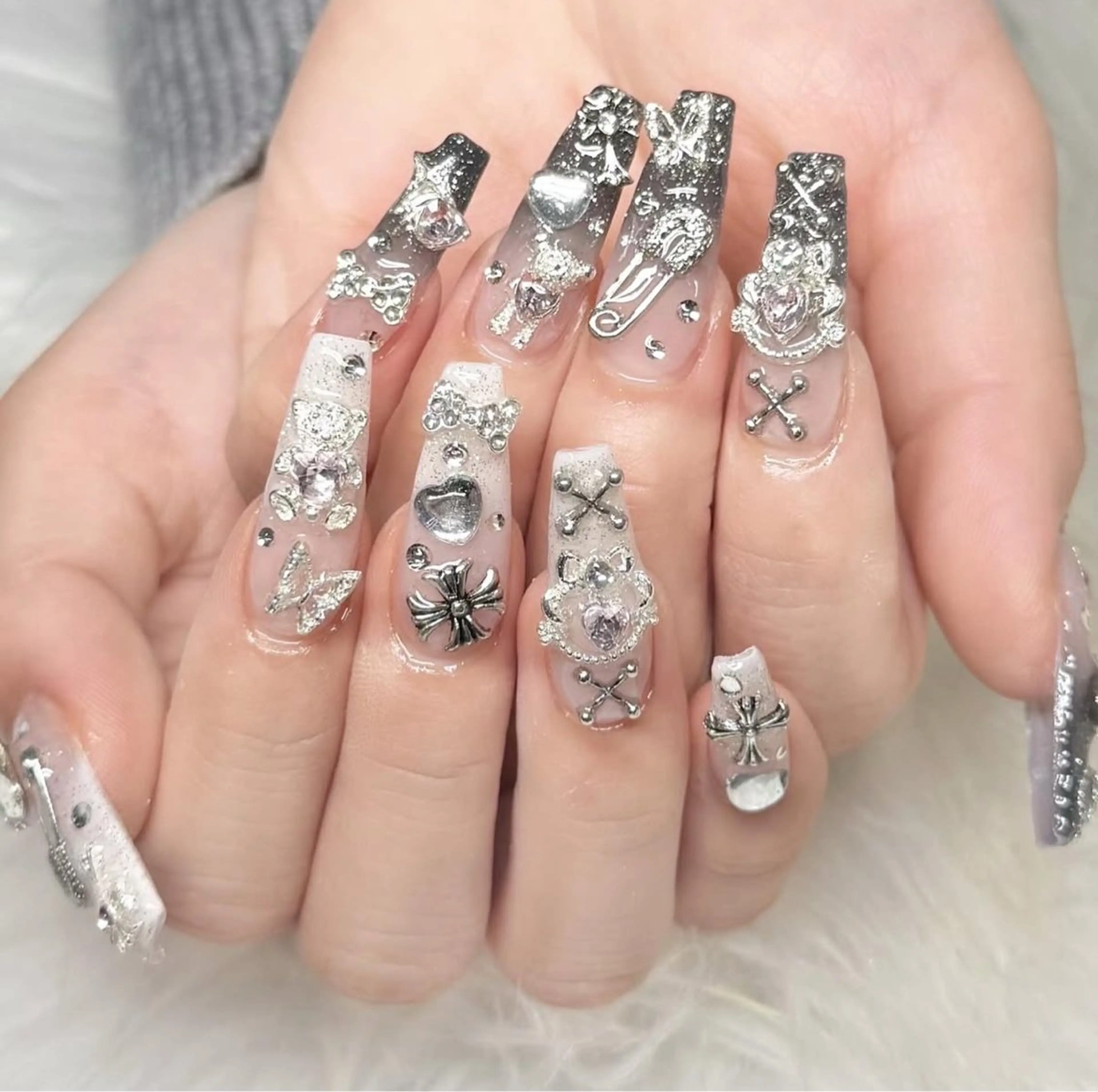 ネイル ハンドネイル 🍁nail. kaede🍁のネイルデザイン