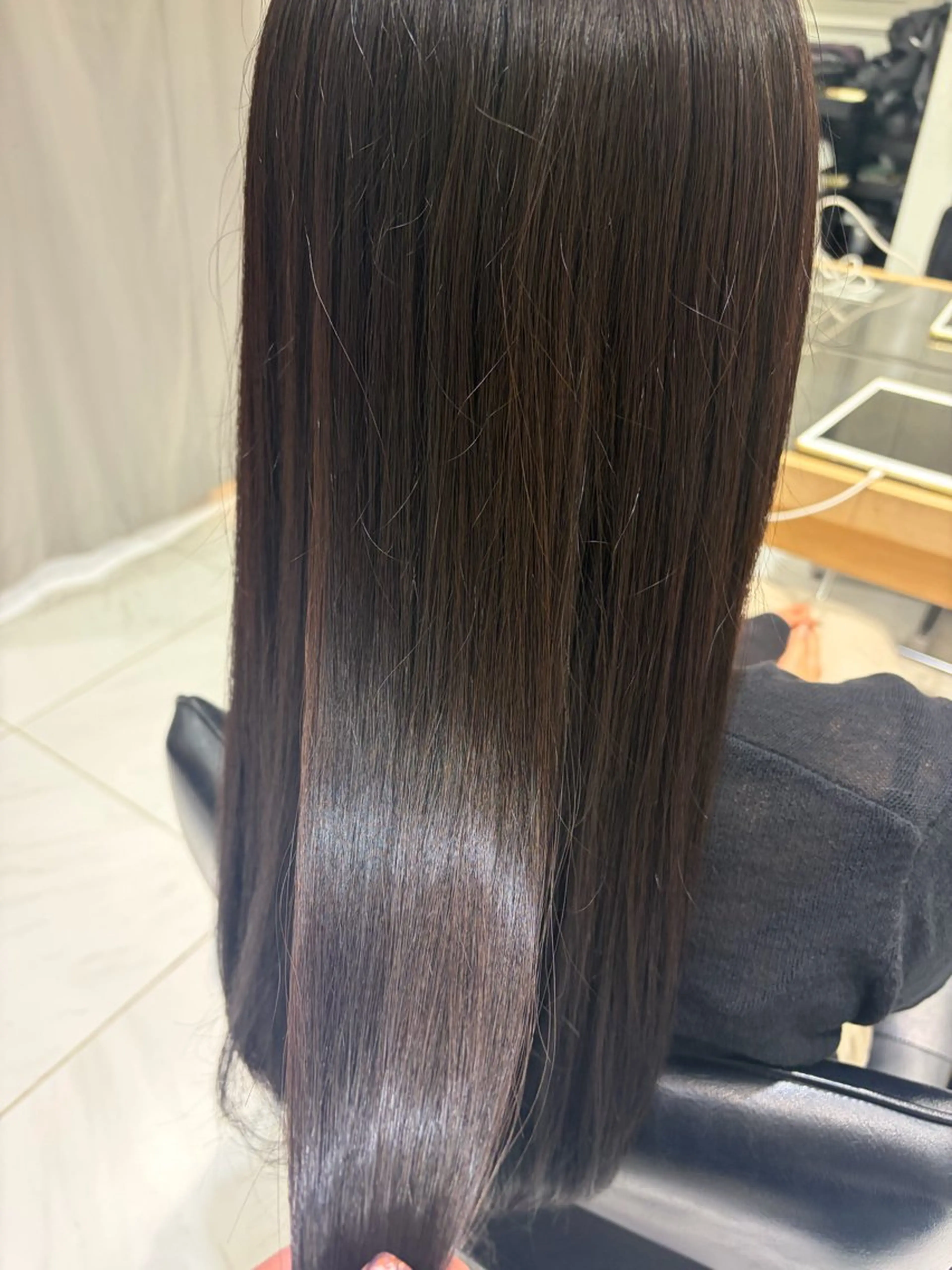 ロング ワンカラー𝜗𝜚 /Hana/錦糸町のヘアスタイル