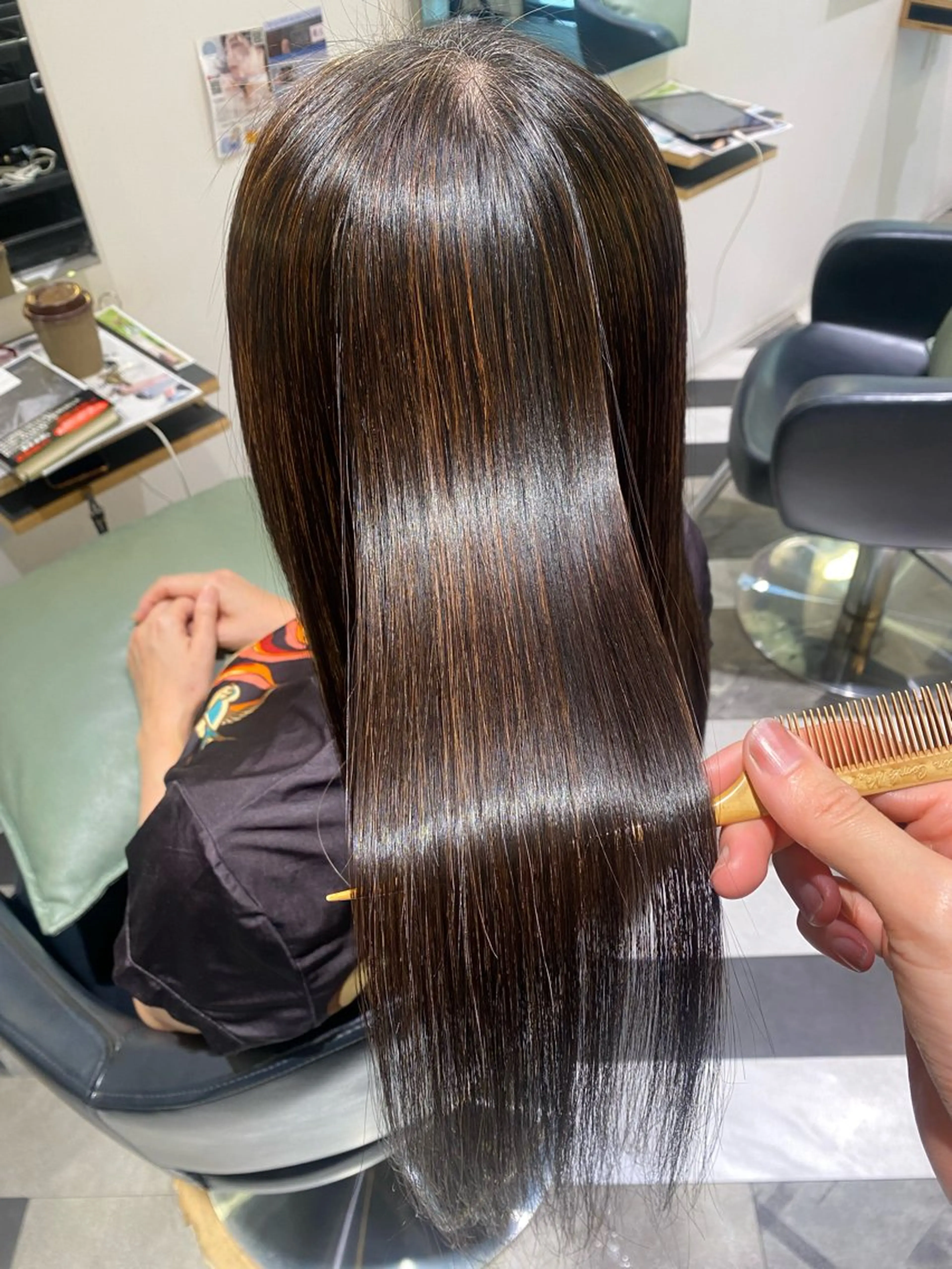 ロング パーマ 縮毛矯正 トリートメント カット 縮毛矯正 貴方に似合うを見つけ ます🌱市川リョウカのヘアスタイル