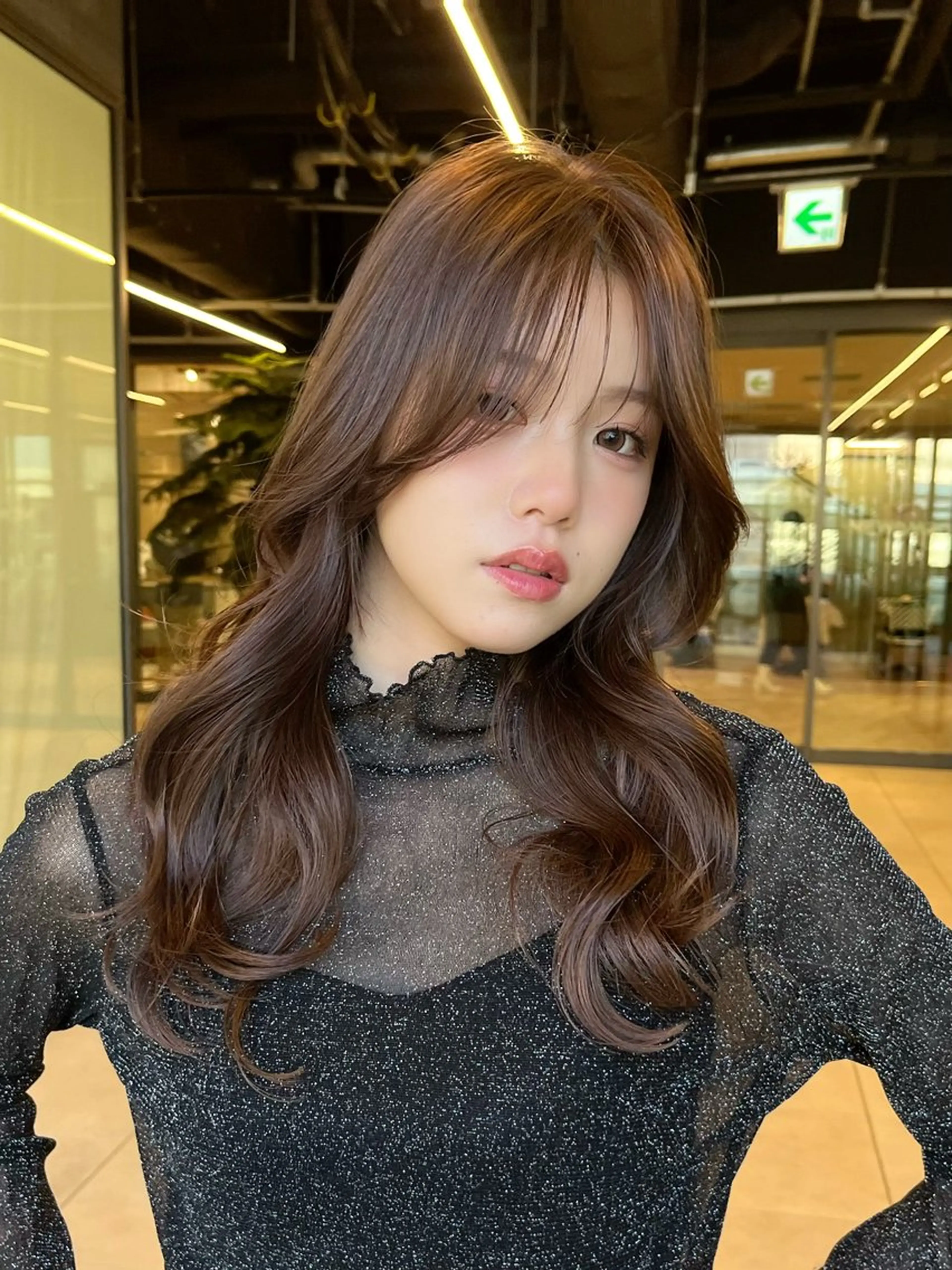 ロング レイヤーカット カット ヘアカラー トリートメント タッセルボブ/韓国 レイヤー/髪質改善のヘアスタイル