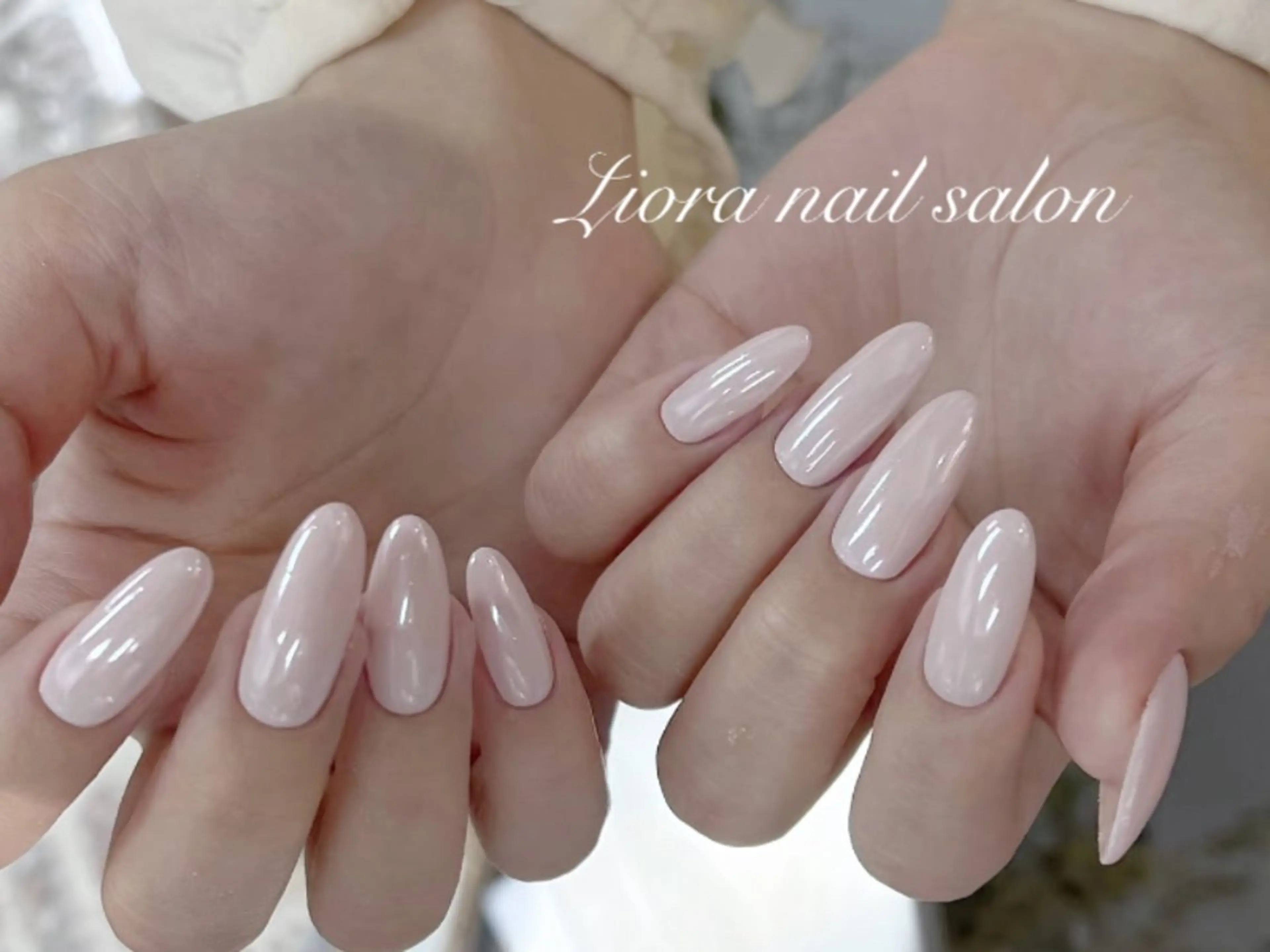 ネイル フレンチネイル ジェルネイル ガーリー グラデーション キラキラネイル ハンドネイル Liora nail スカルプ専門店のネイルデザイン