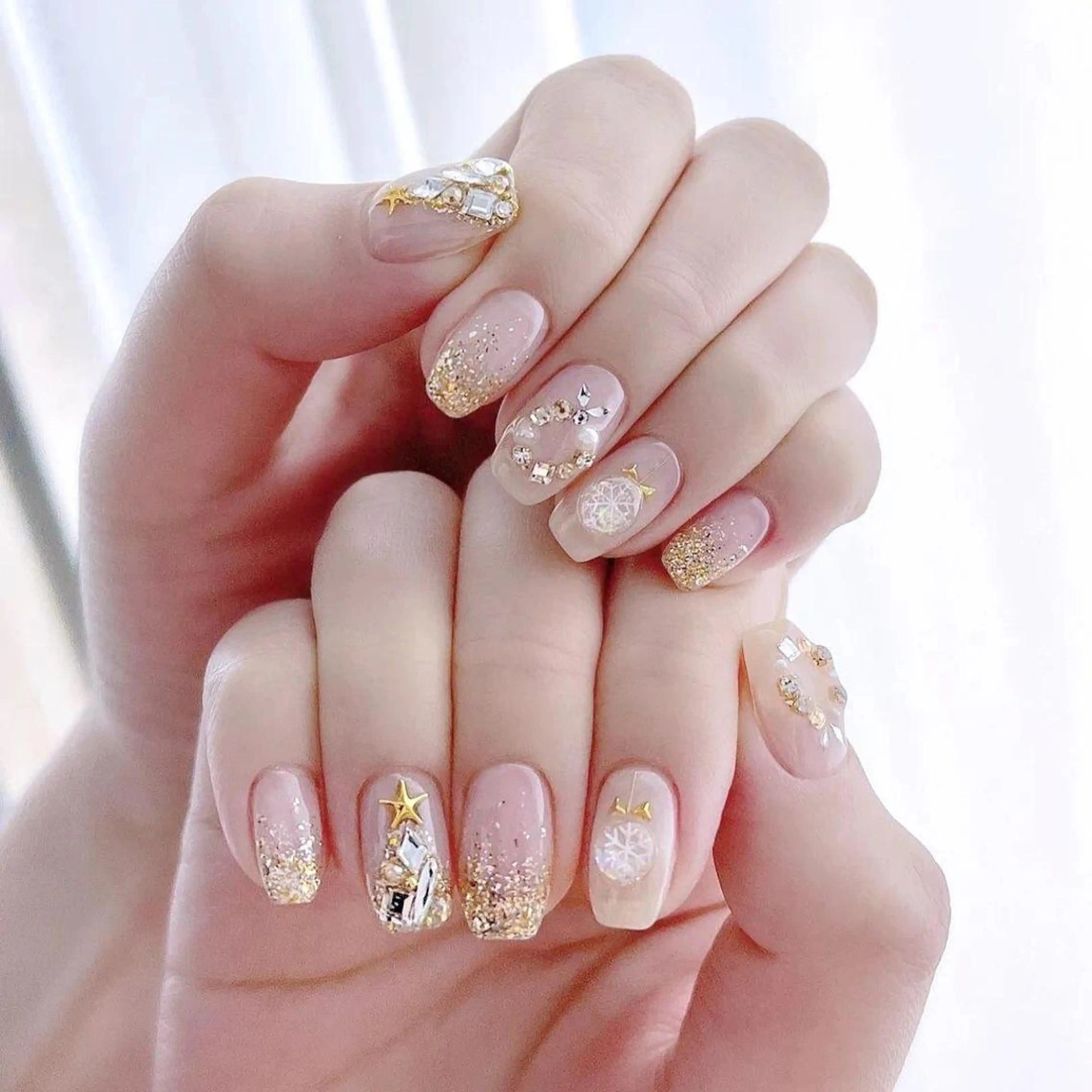 ネイル 冬ネイル クリスマス Camellia nail salonのネイルデザイン