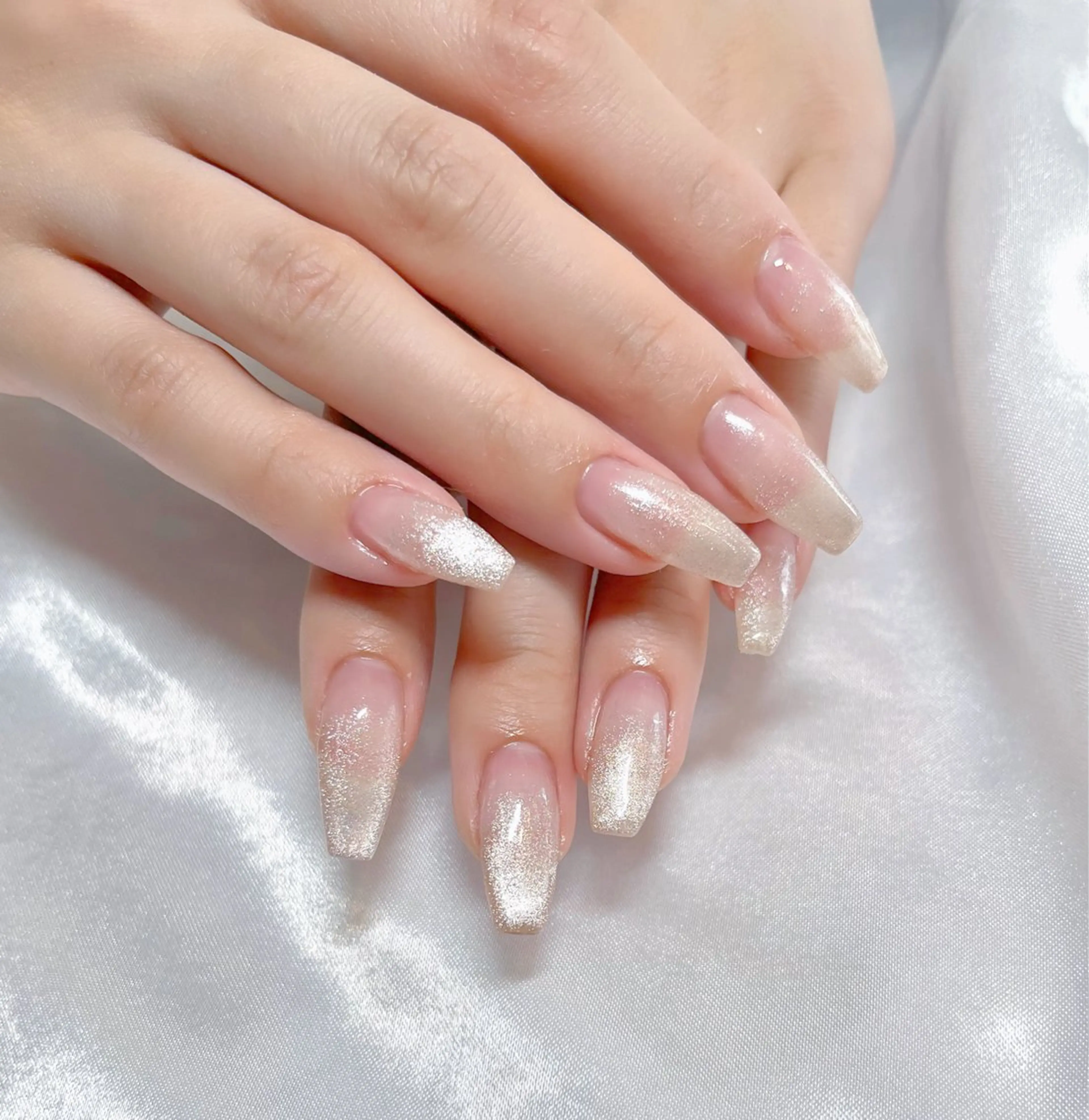 ネイル マグネットネイル amuletnail natsumiのネイルデザイン