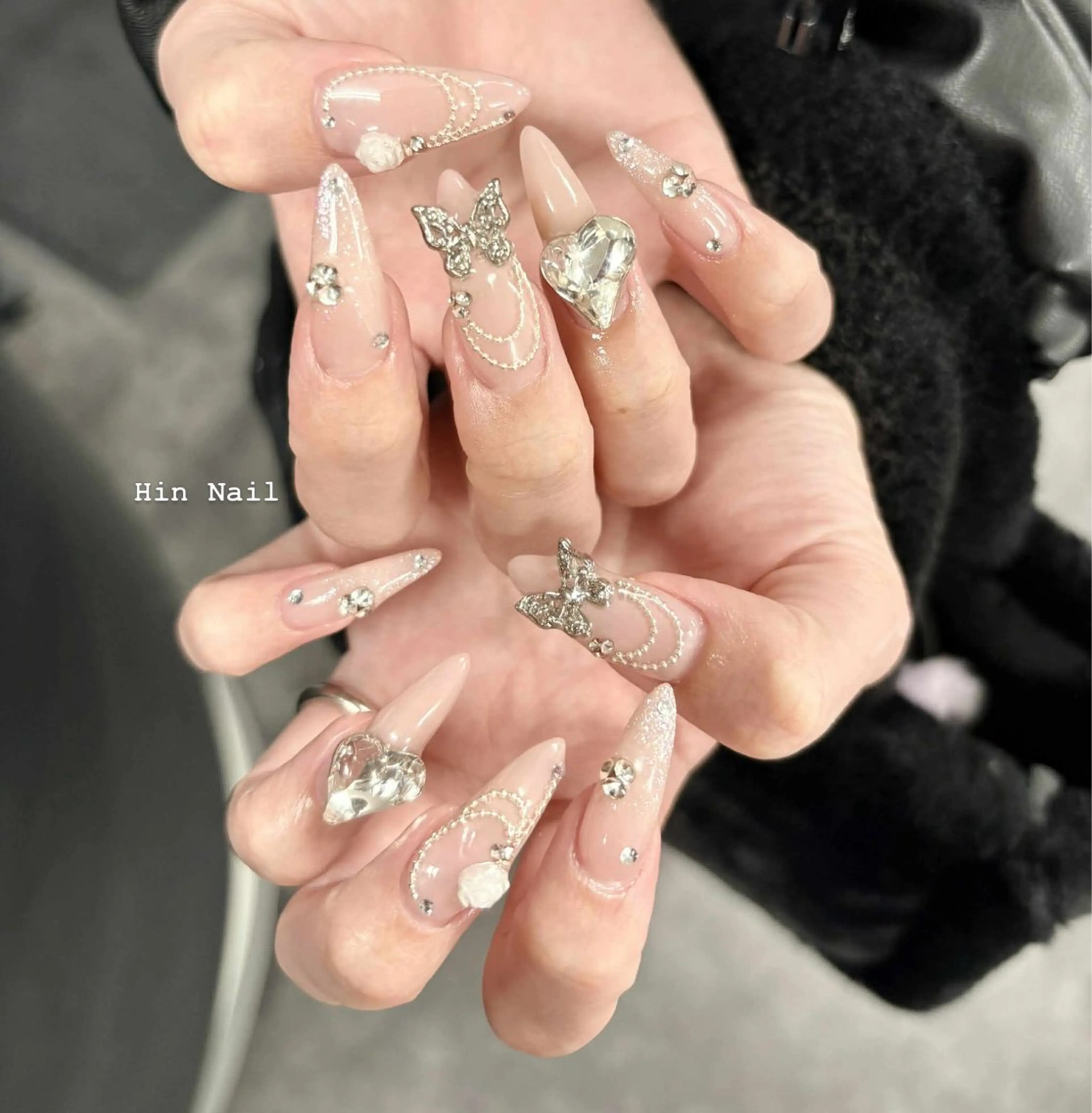 ネイル ハンドネイル HIN NAILのネイルデザイン