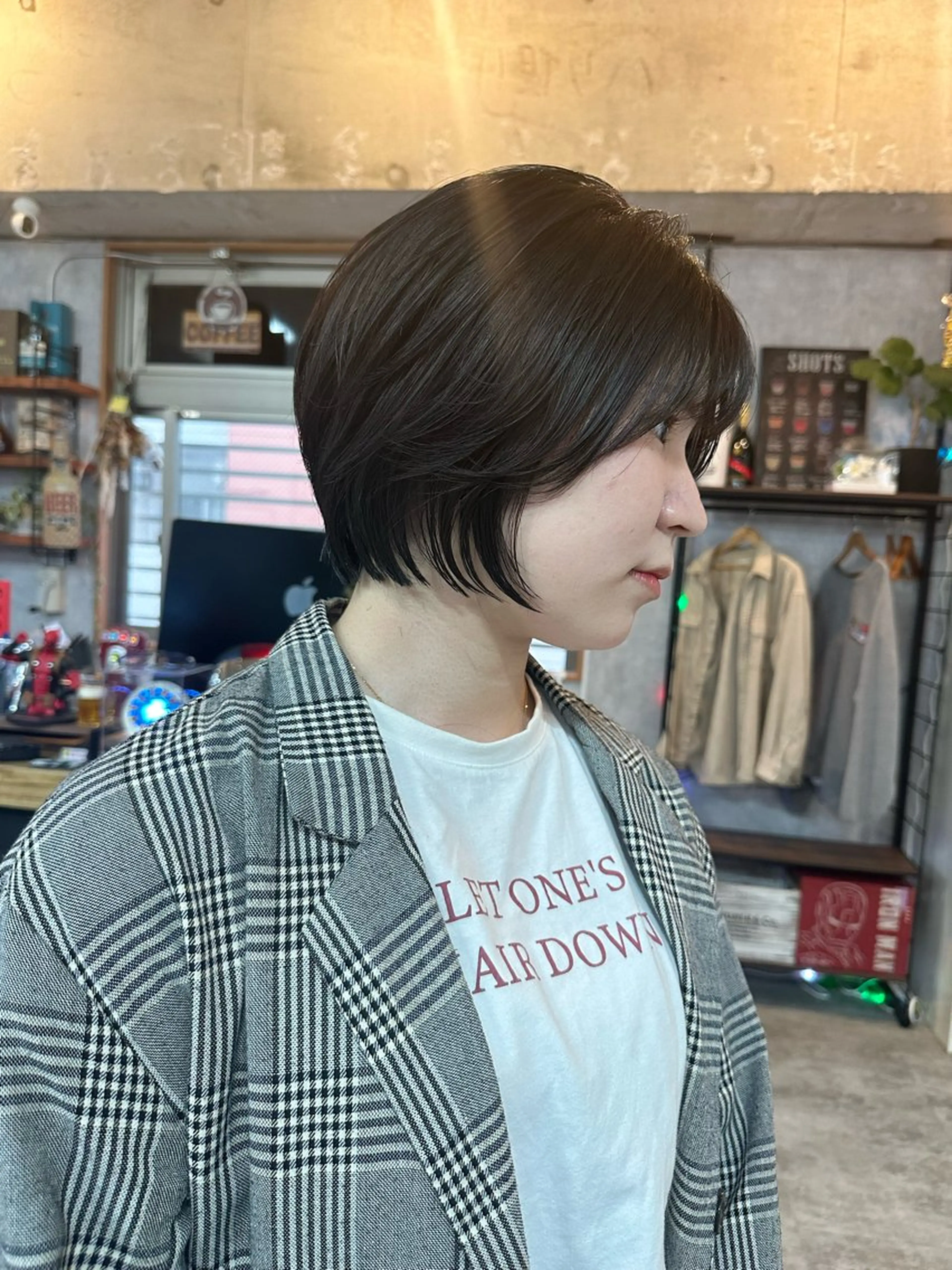 ショート 切りっぱなしボブ ショートボブ ハンサムショート 丸みショート ボブ モテ髪/ボブ/ショー ト/アダチフウトのヘアスタイル