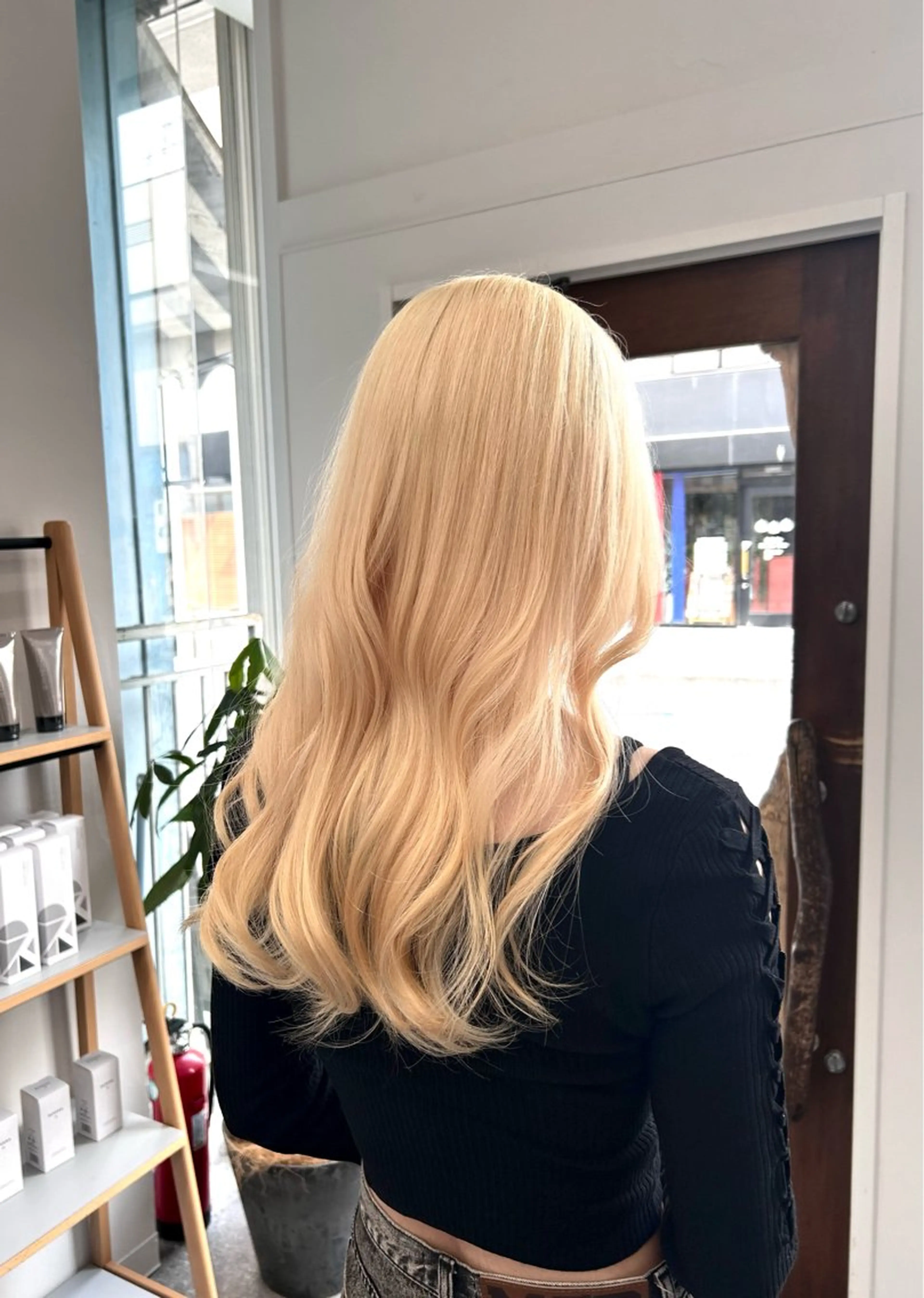 ロング カラー ヘアカラー 木藤 優杏のヘアスタイル