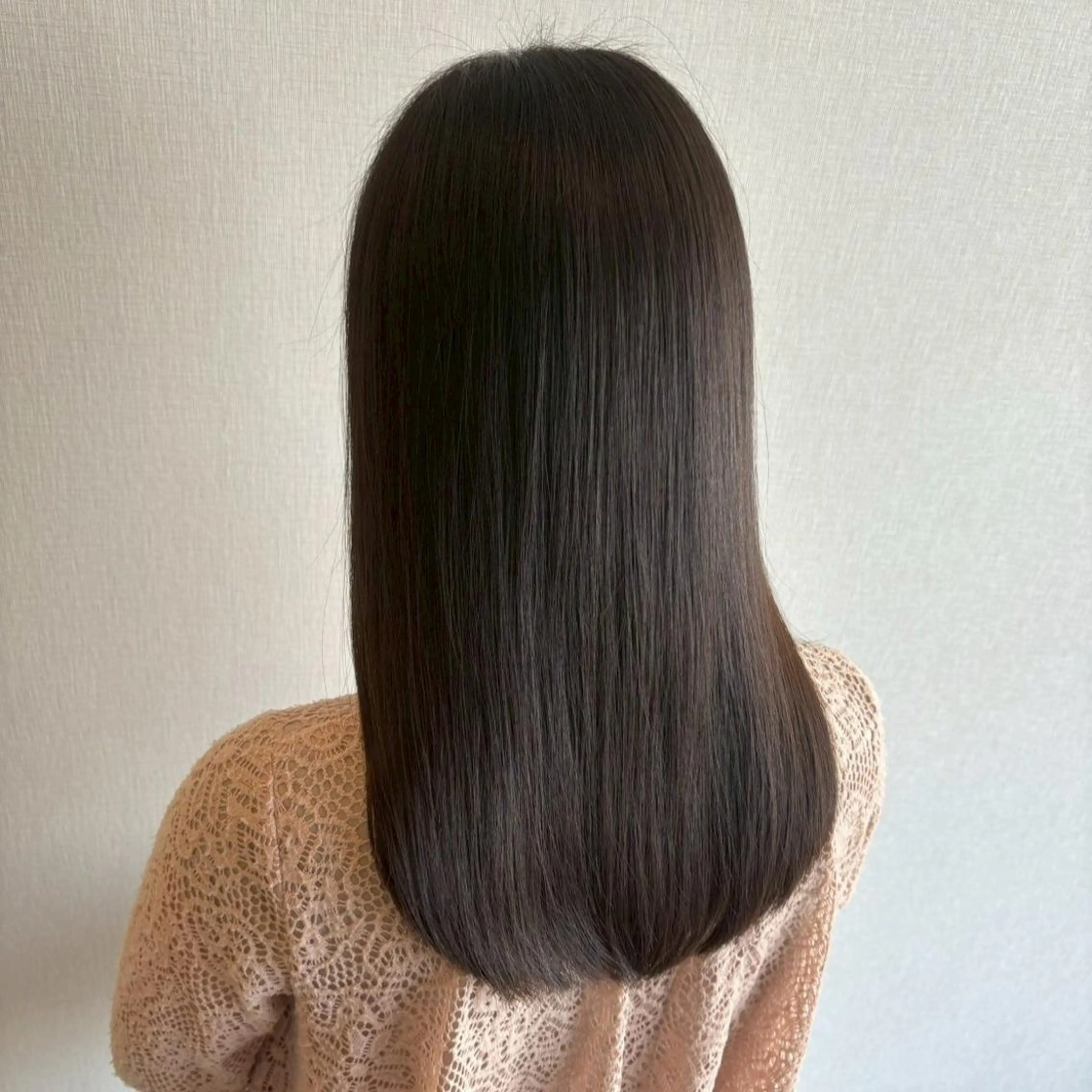 セミロング 髪質改善 縮毛矯正 トリートメント トリートメント ヘッドスパ 艶髪/髪質改善‎🤍 原田真心🫧のヘアスタイル