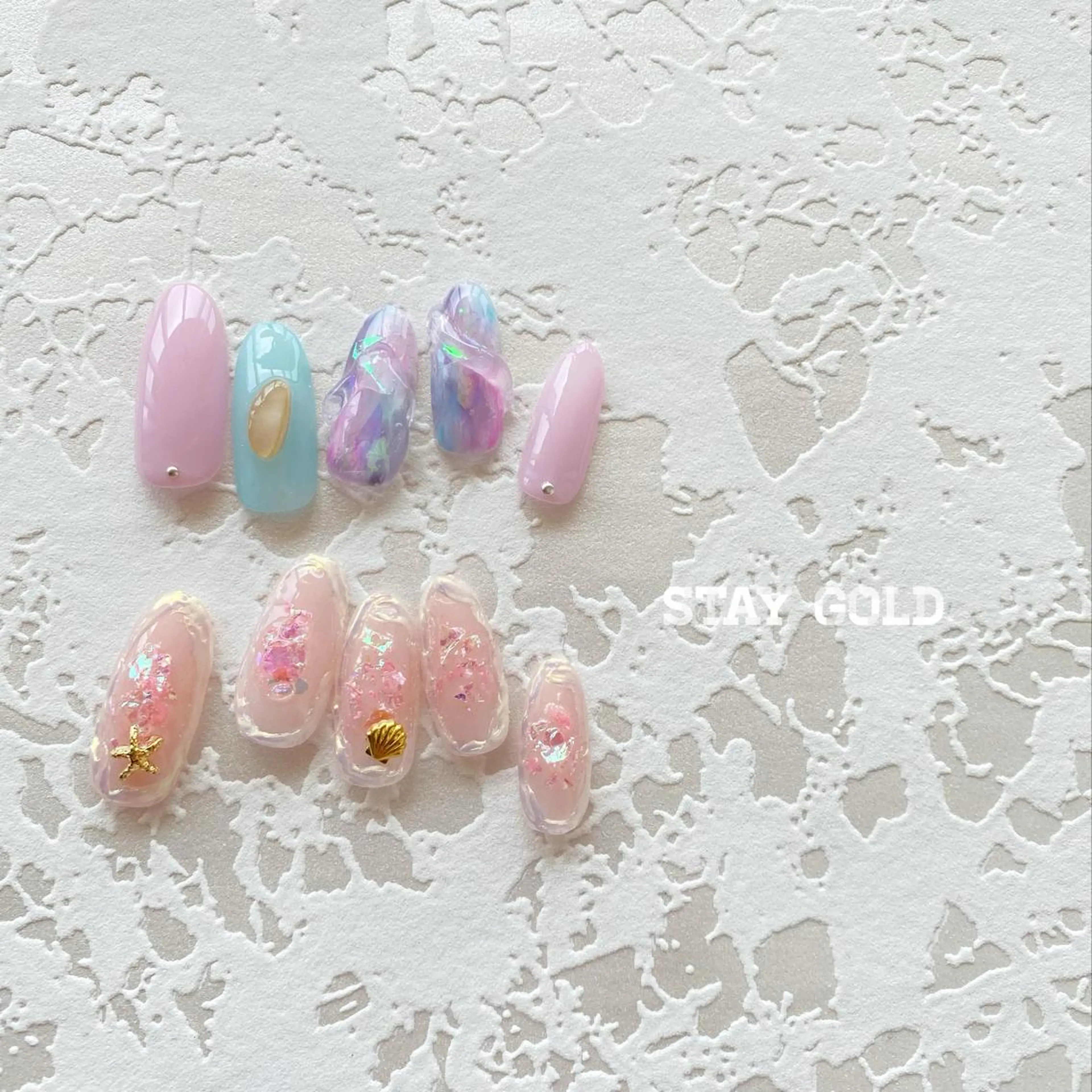 ネイル stay goldのネイルデザイン