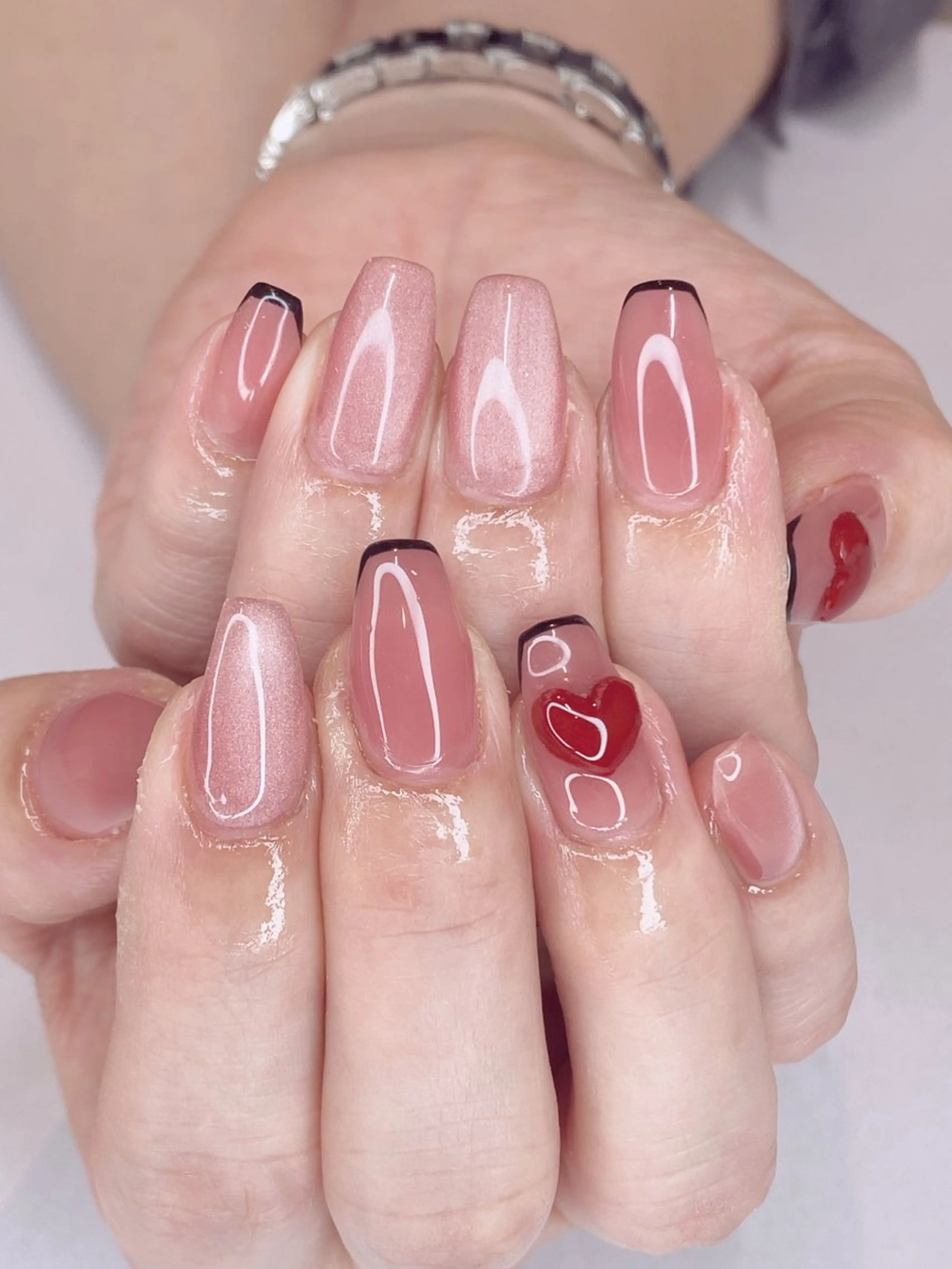 ネイル アートネイル オーロラネイル クリアネイル グラデーション ハート Nail Salon ertiのネイルデザイン