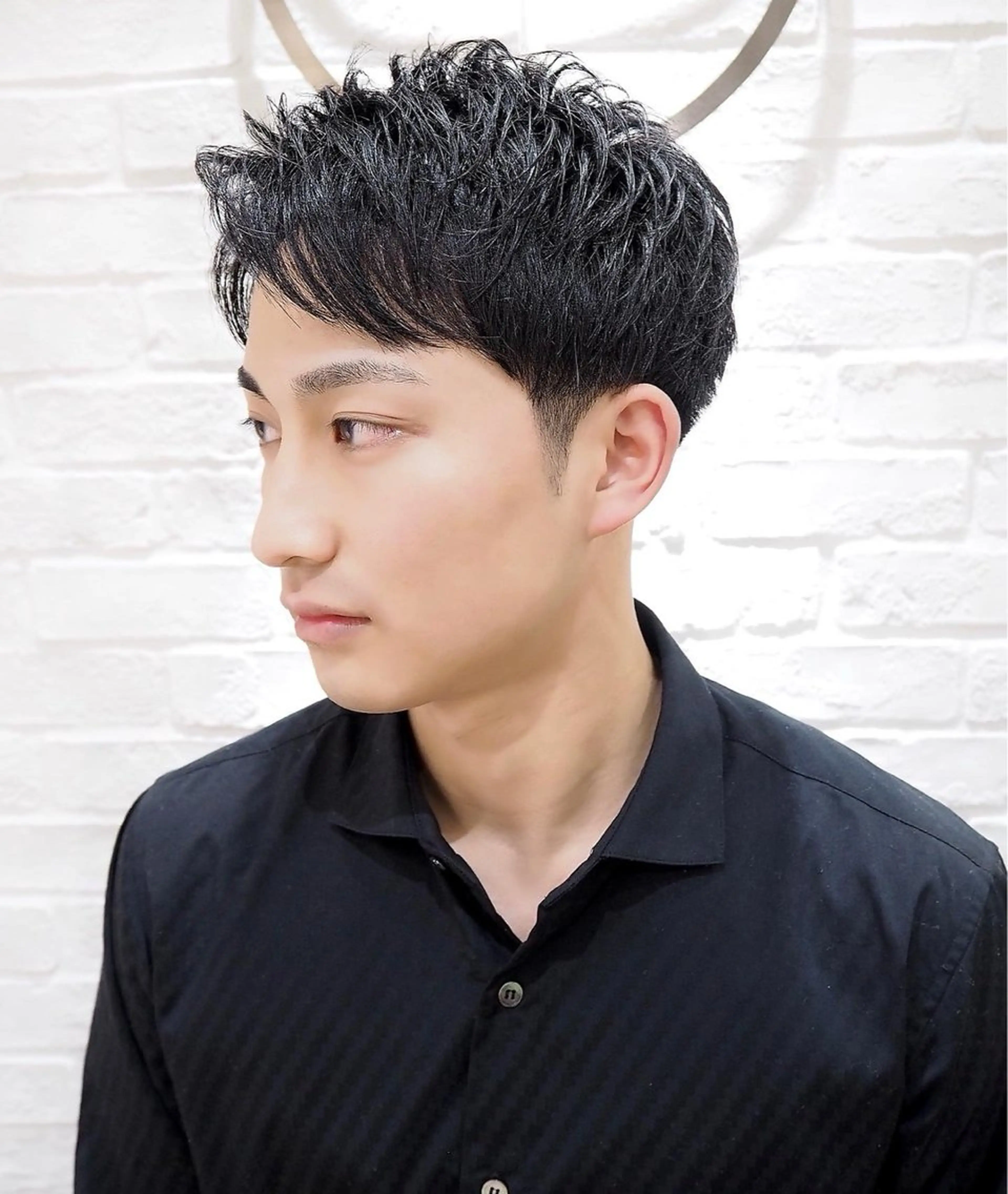 ミディアム 樋口 心音のヘアスタイル
