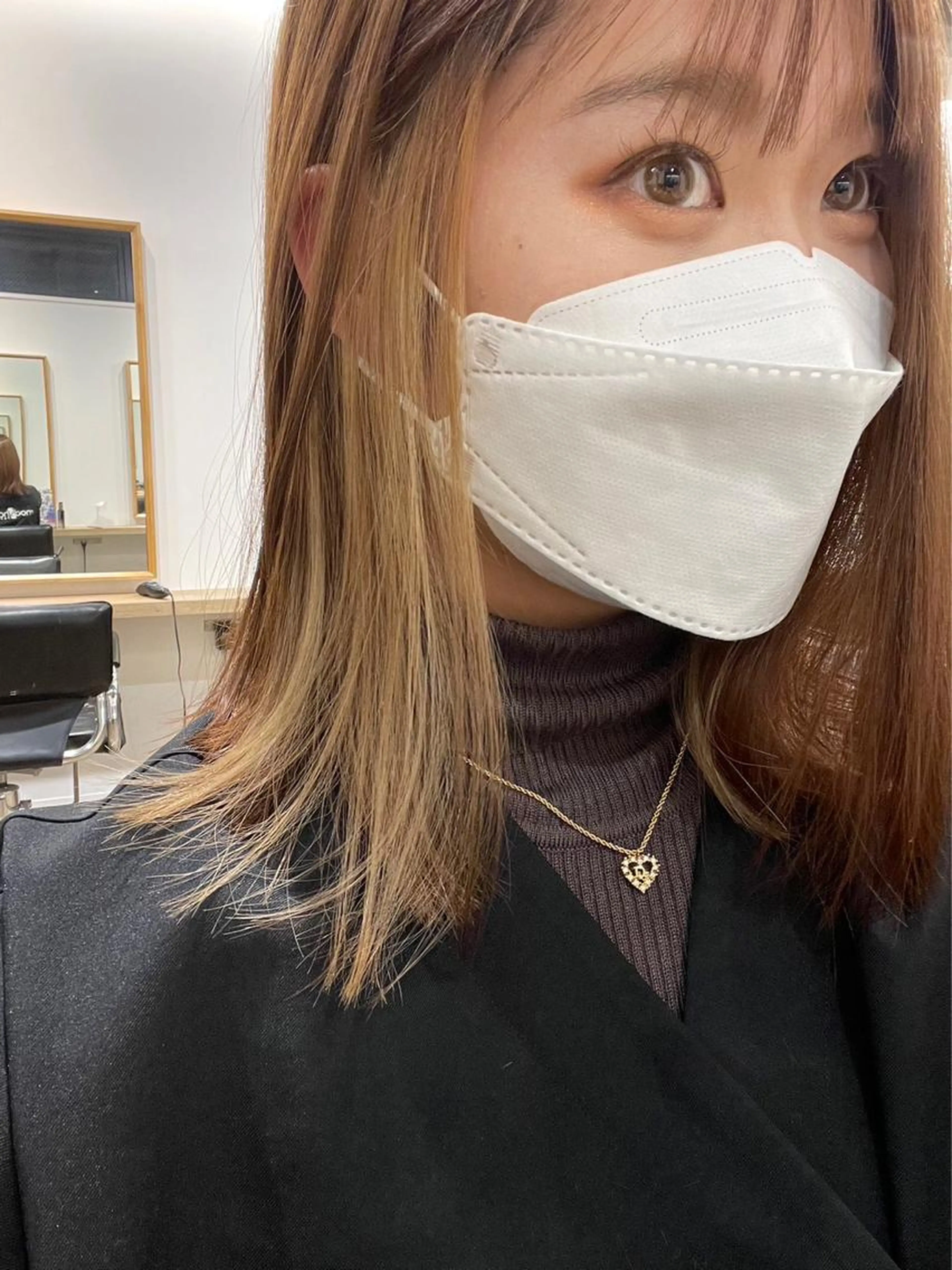 イヤリングカラー《ブリーチのみ》⭐️⚡️+手触りサラサラ　外部コーティングトリートメント🫧の写真