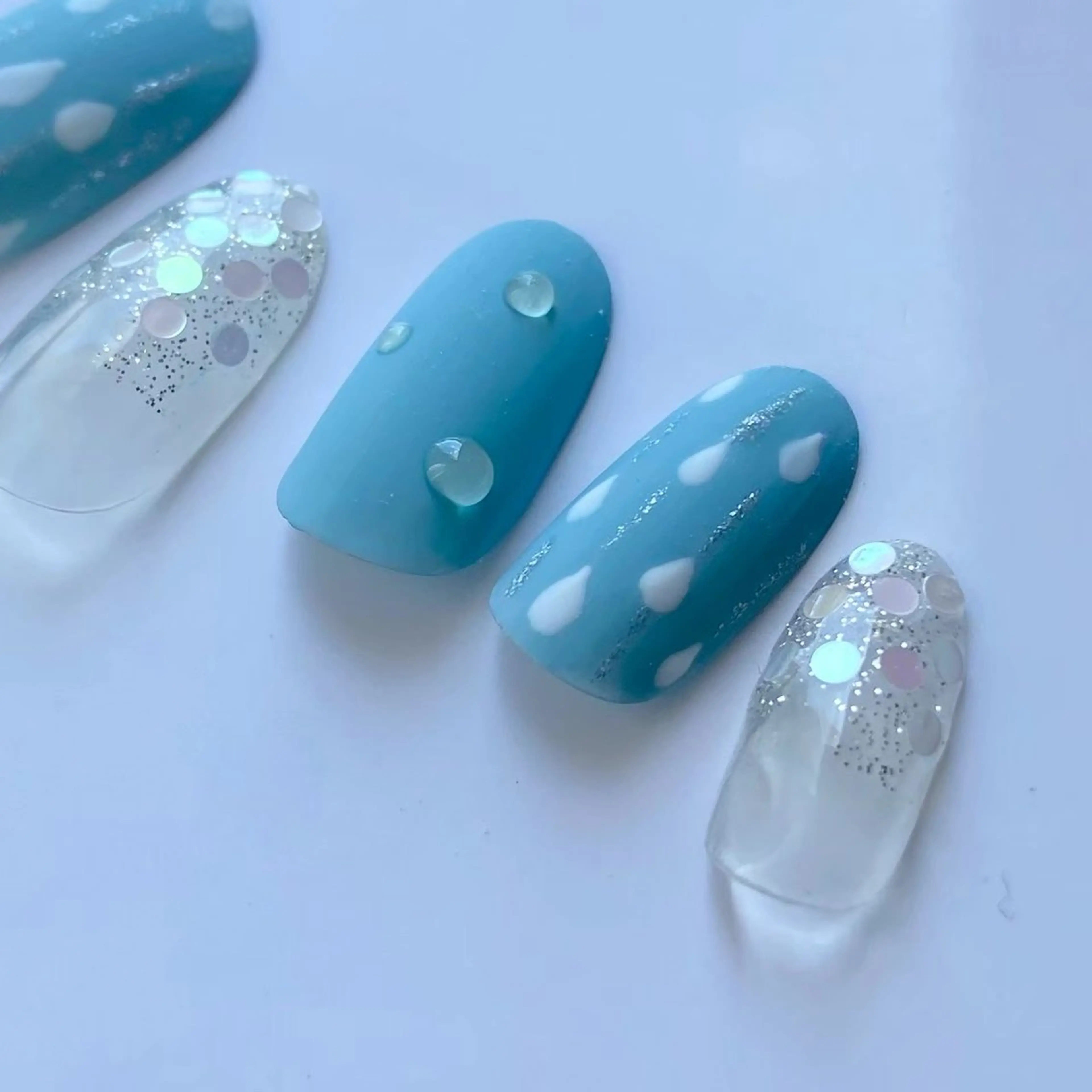 ネイル ハンドネイル 🫧 KAORIのネイルデザイン