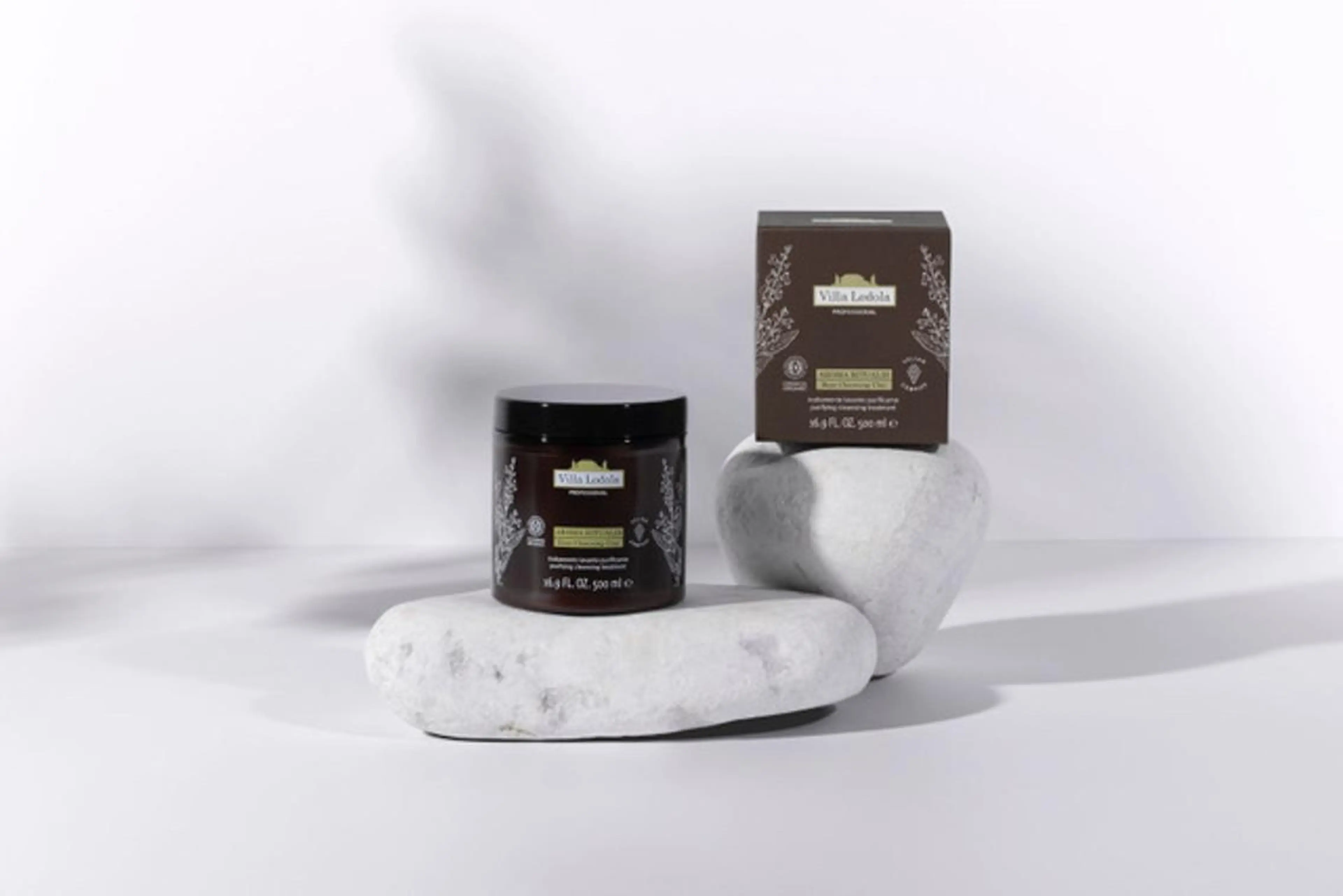 Una Casita所属・高橋 雅人のマツエク・マツパデザイン