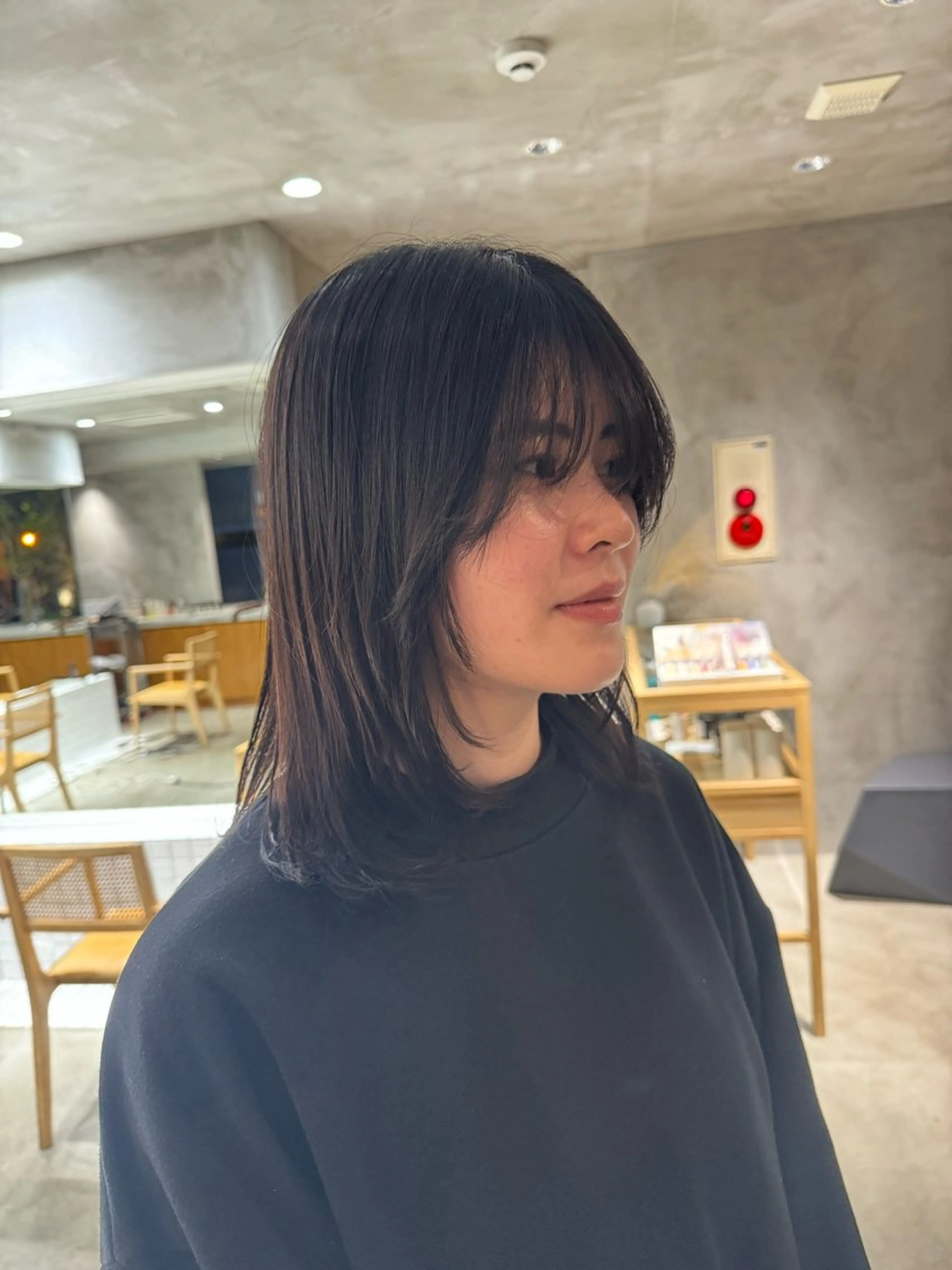 ミディアム 柳川 ことねのヘアスタイル