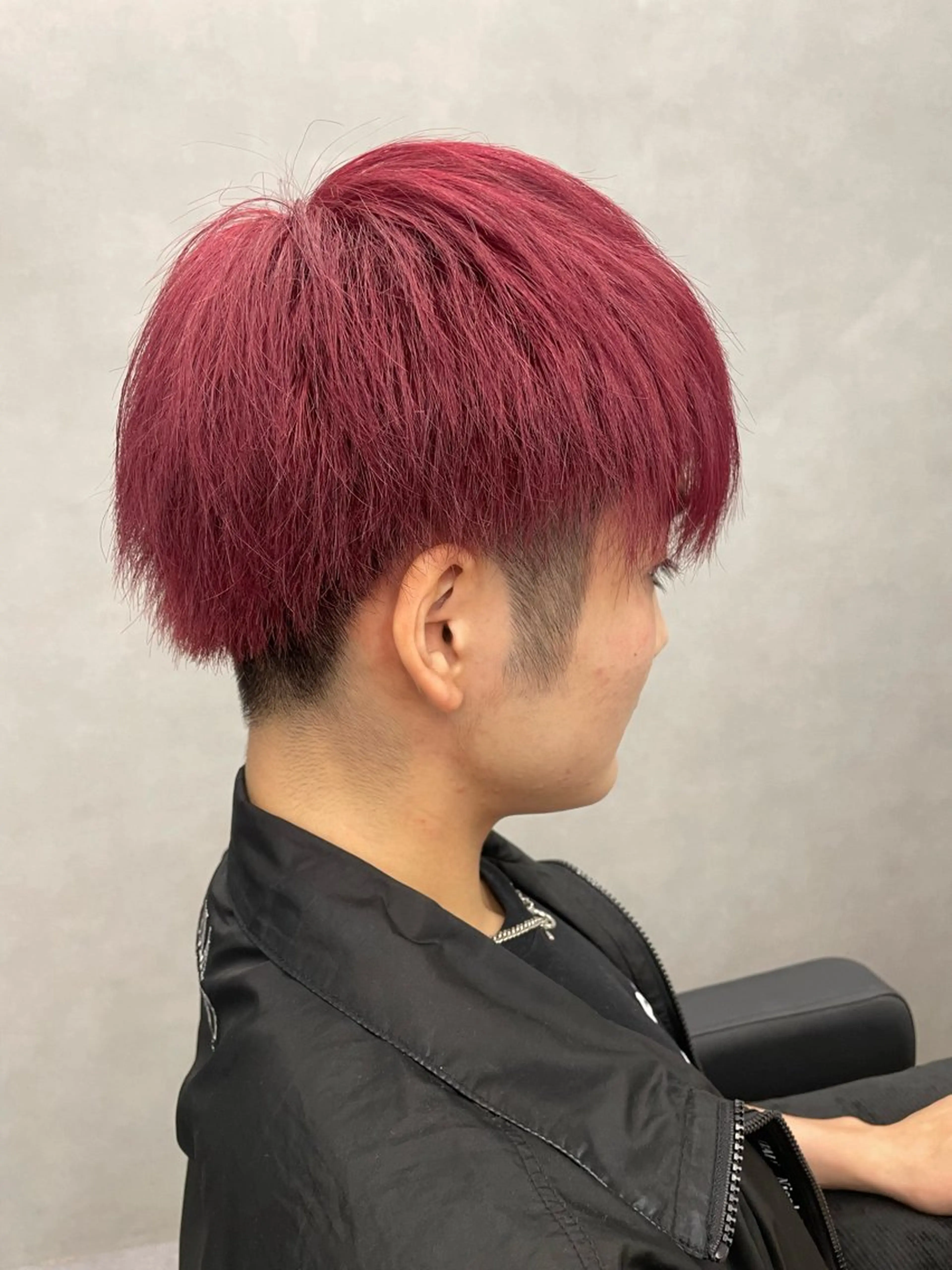 ショート カット ヘアカラー 韓国風スタイル 北田陸斗のヘアスタイル