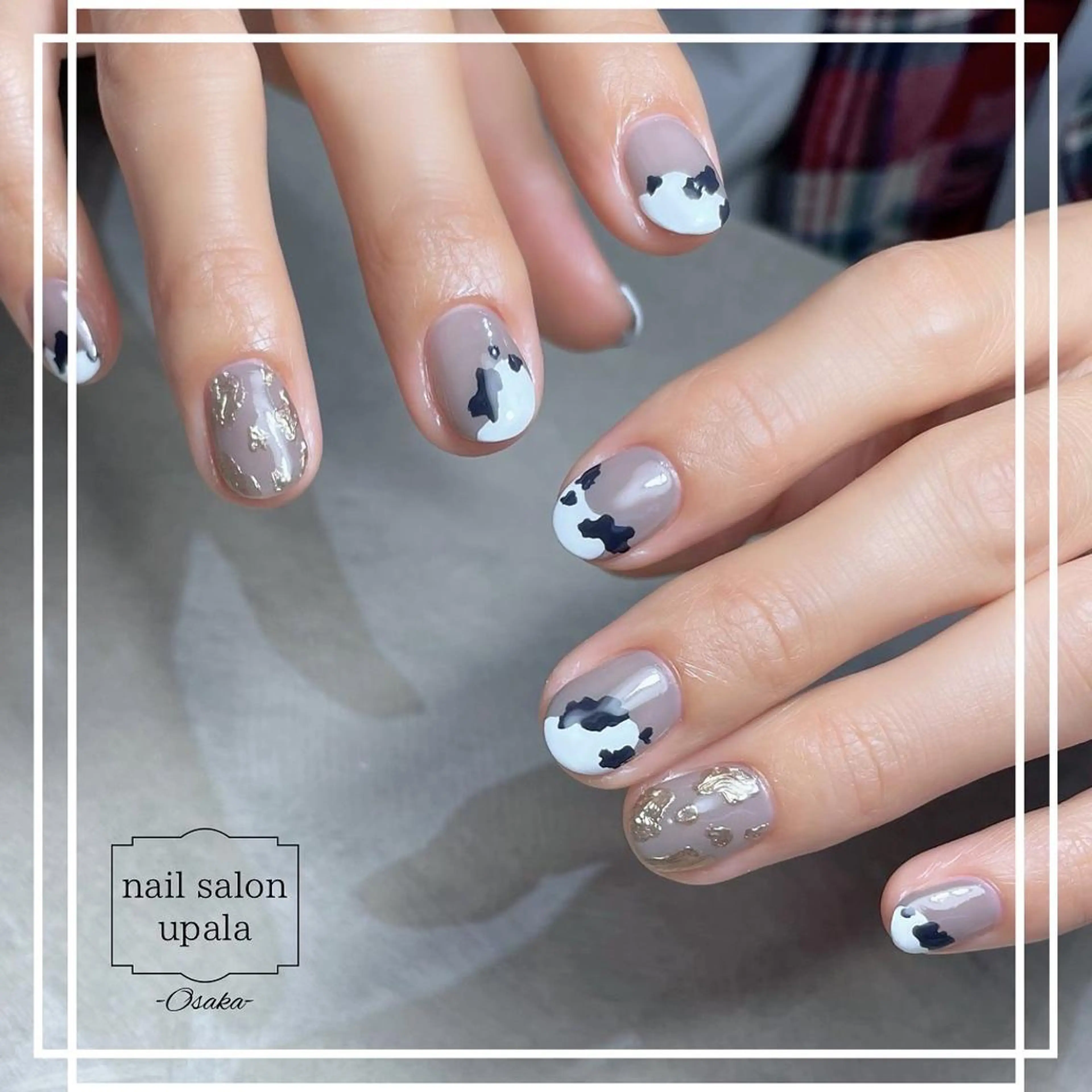 ネイル アニマル柄 フレンチネイル マグネットネイル マグネットフレンチ マットネイル ハンドネイル upala Mayukoのネイルデザイン