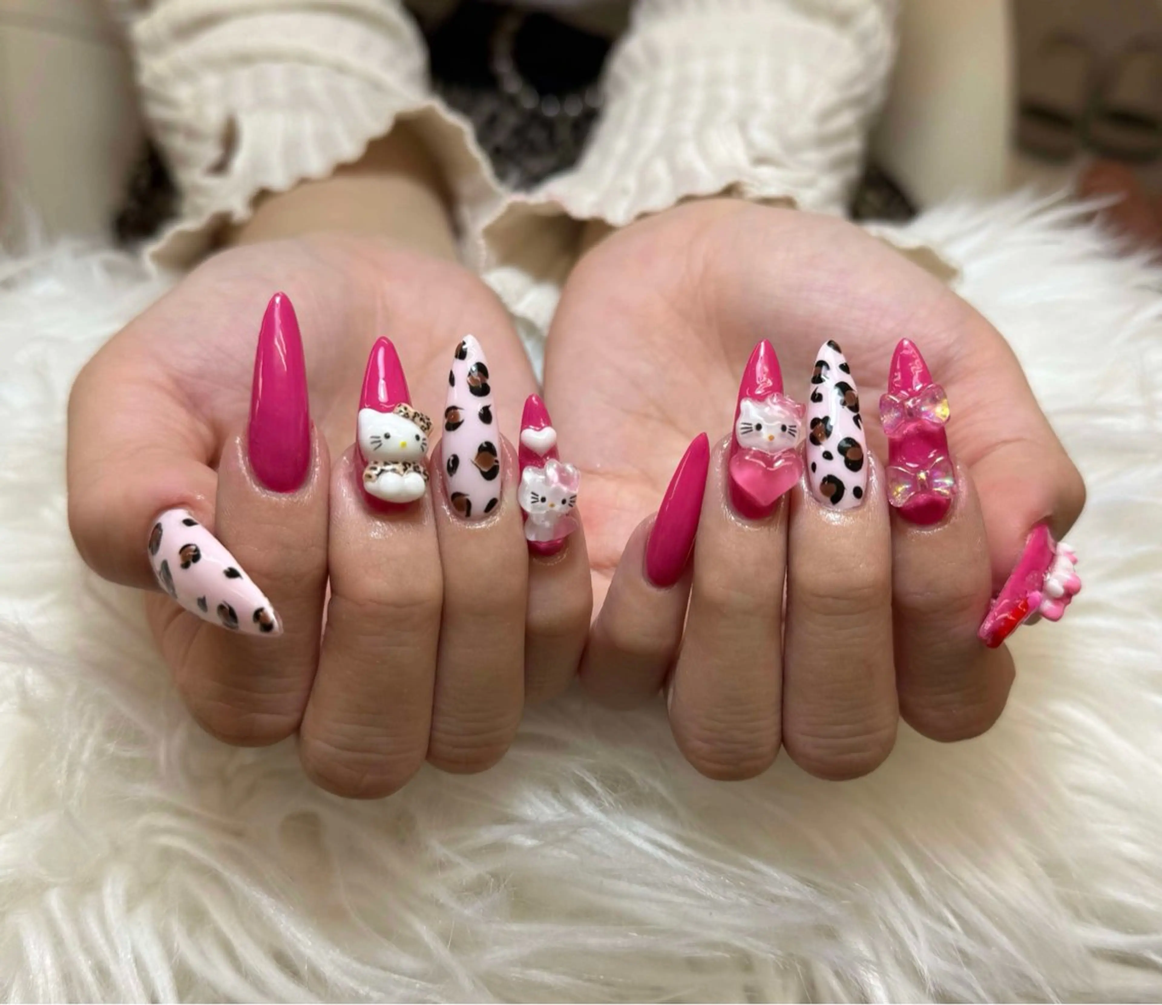 ネイル アートネイル オーロラネイル チークネイル 長さ出し フットネイル Chan nailsのネイルデザイン