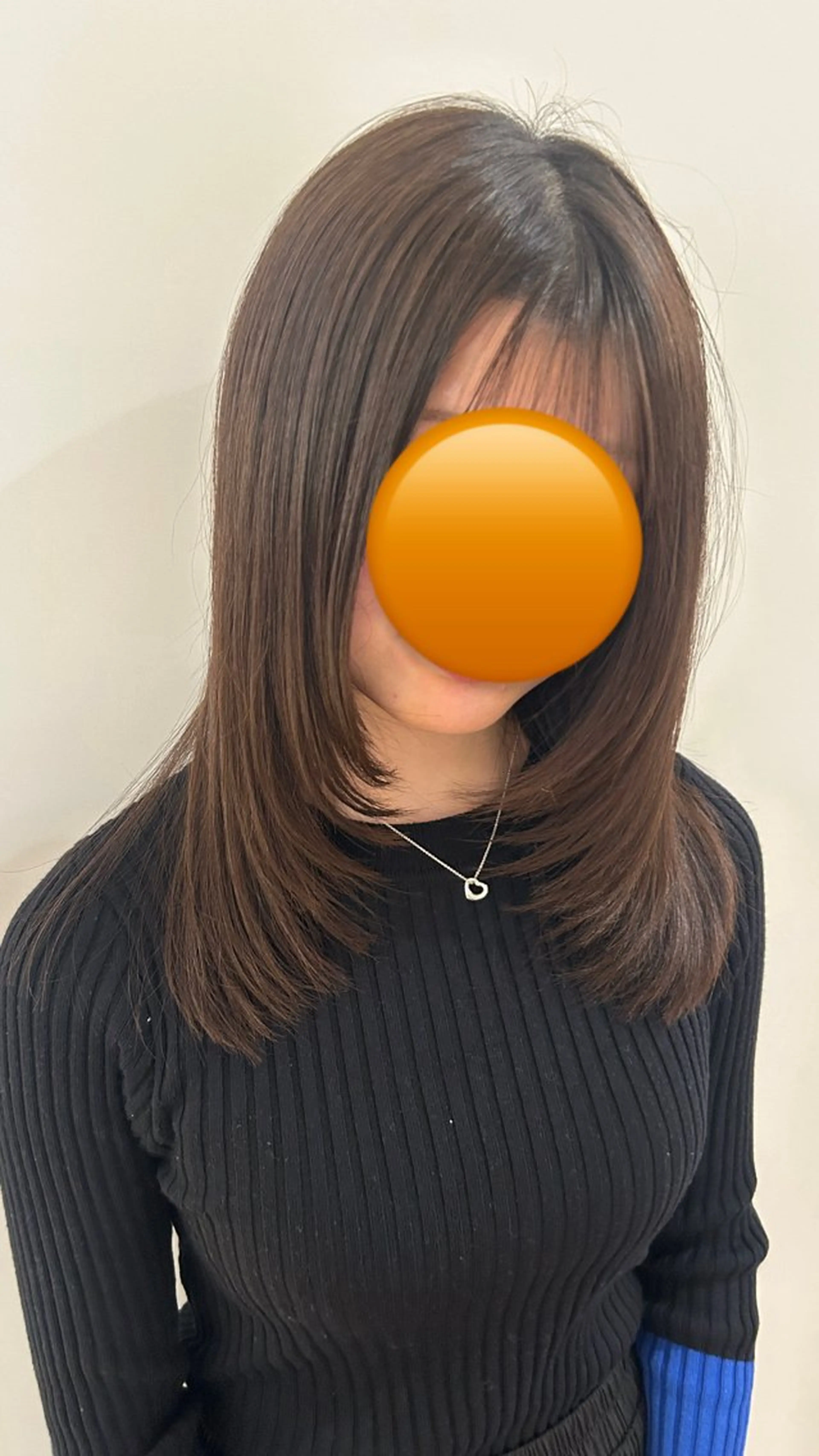 ロング レイヤーカット ロング カット 吉村 詩音のヘアスタイル