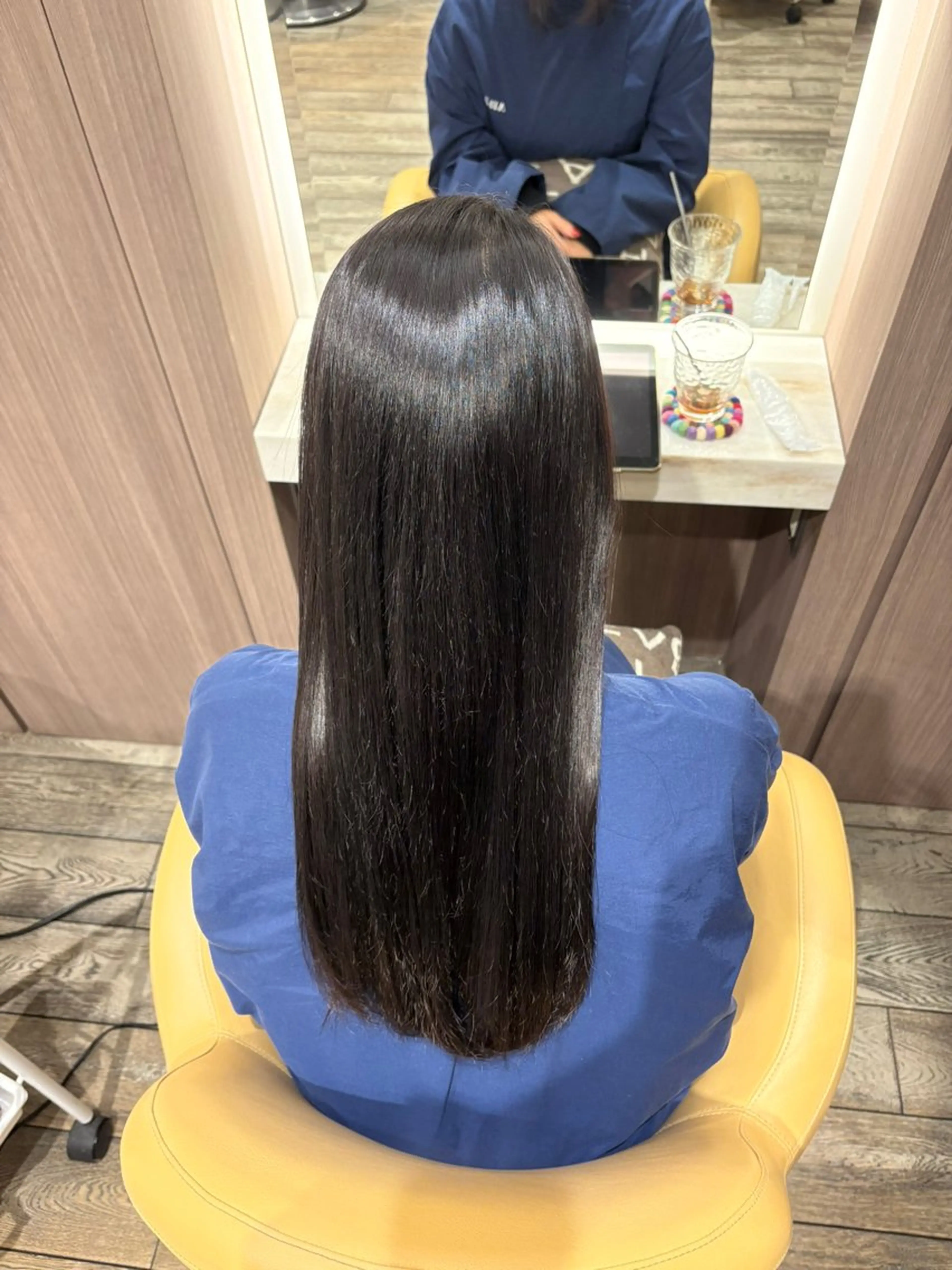 ロング カット 縮毛矯正 白髪ぼかし大人メンズ 根本零のヘアスタイル