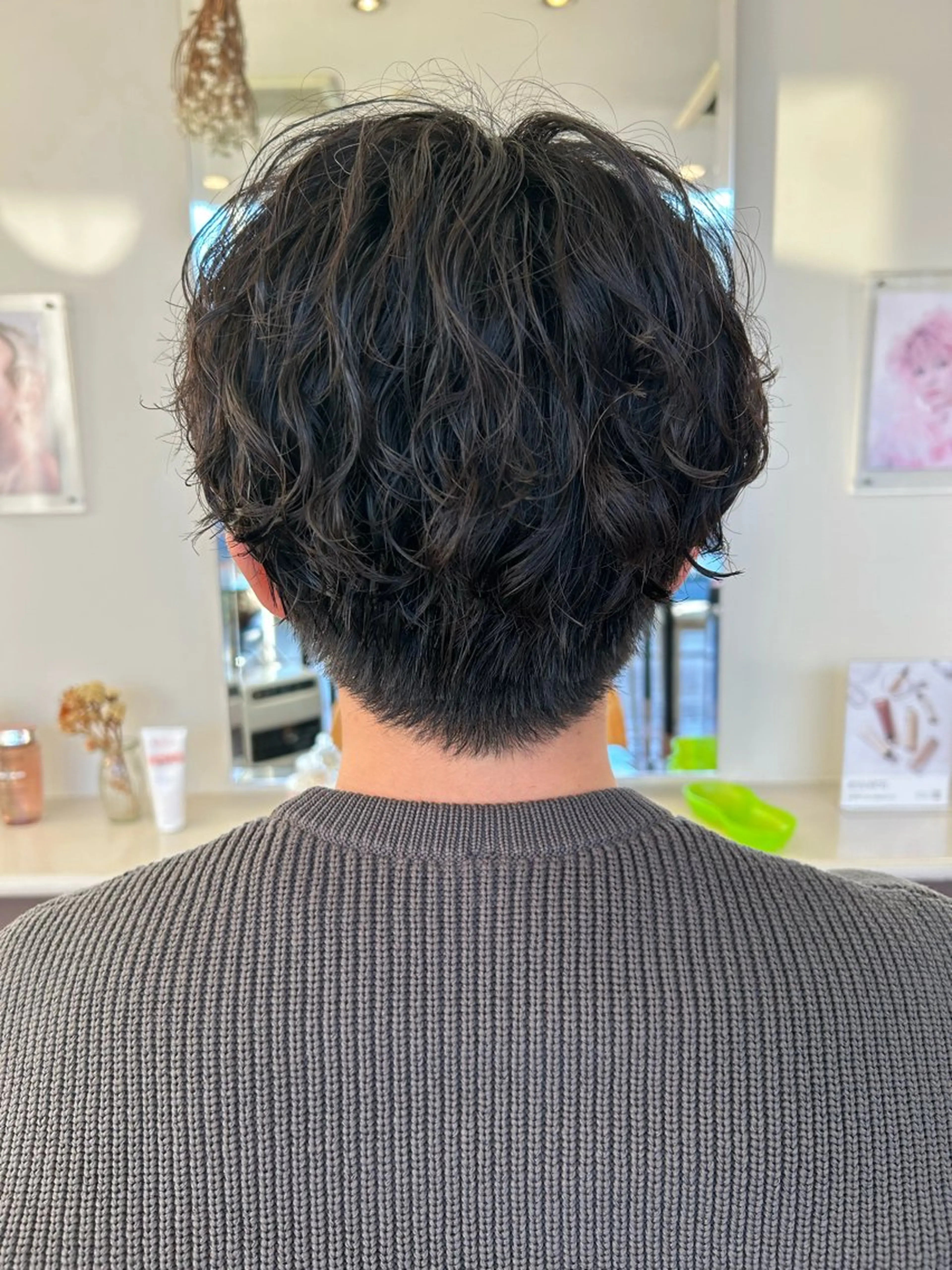 メンズ メンズパーマ attrice 秋山梨紗のマツエク・マツパデザイン