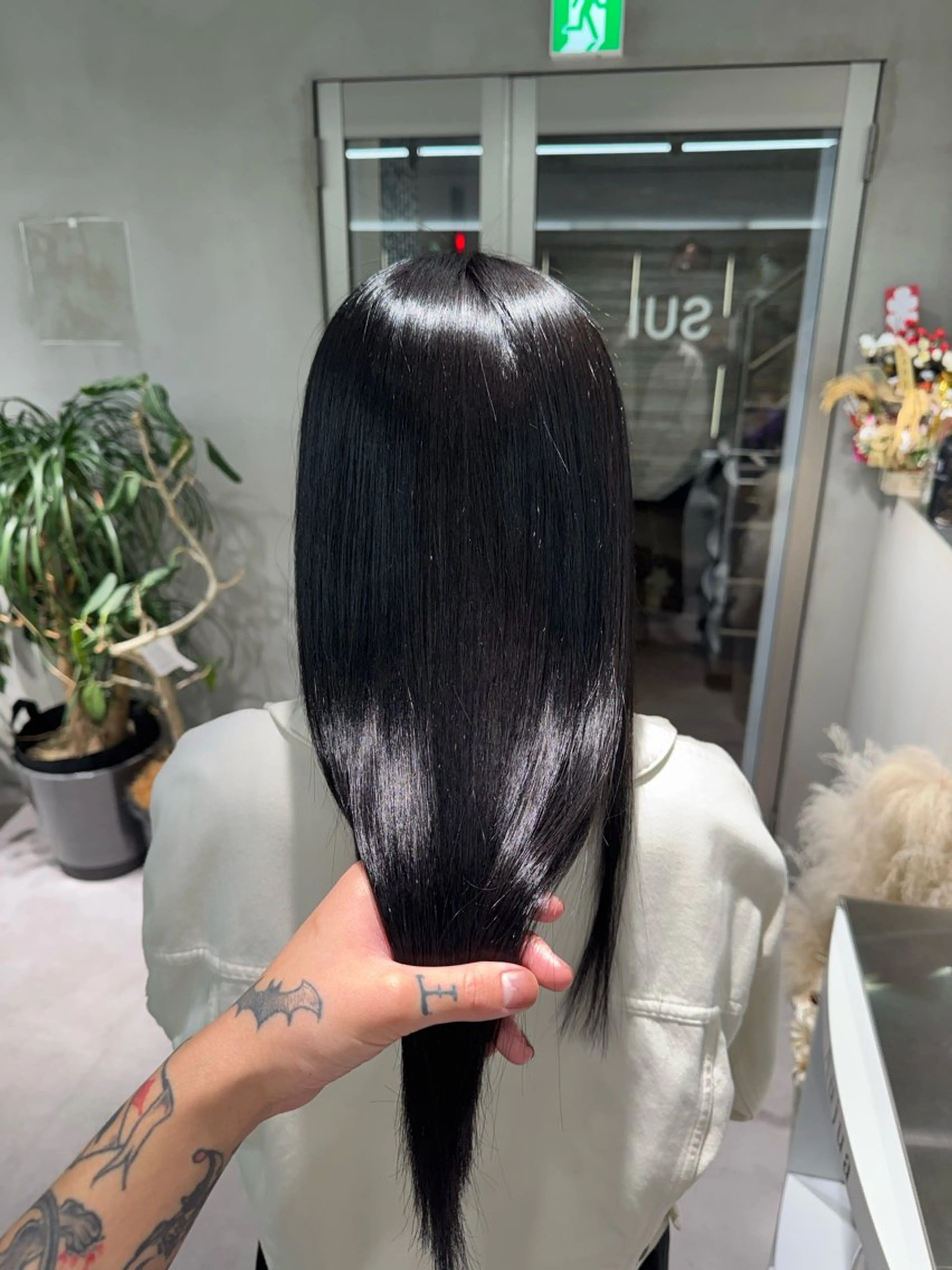 ロング 髪質改善 縮毛矯正 🔱SUI🔱 NAOKIのヘアスタイル