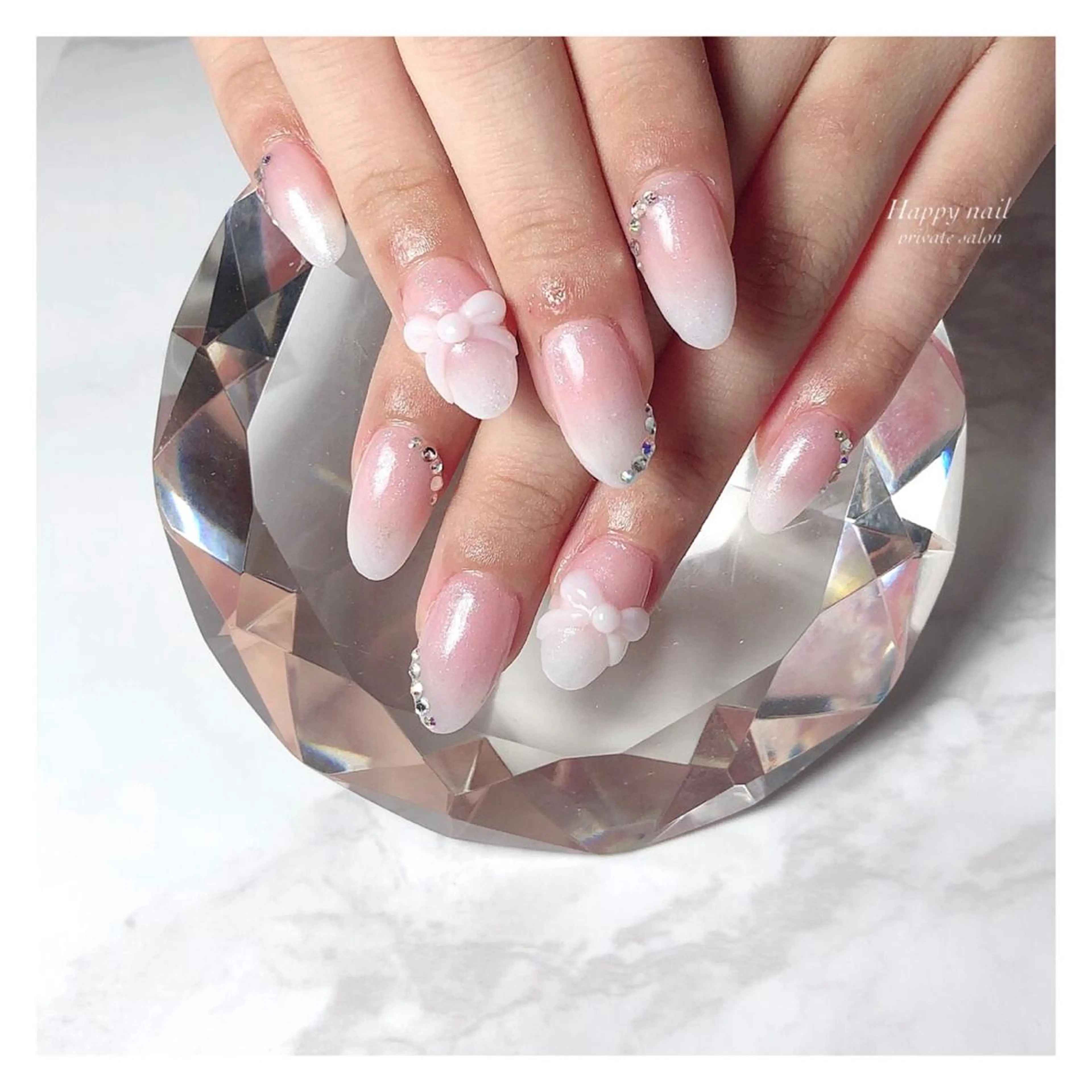 ネイル スカルプネイル 心と体が整う腸活 サロン ラクシュミーのエステ・リラクイメージ