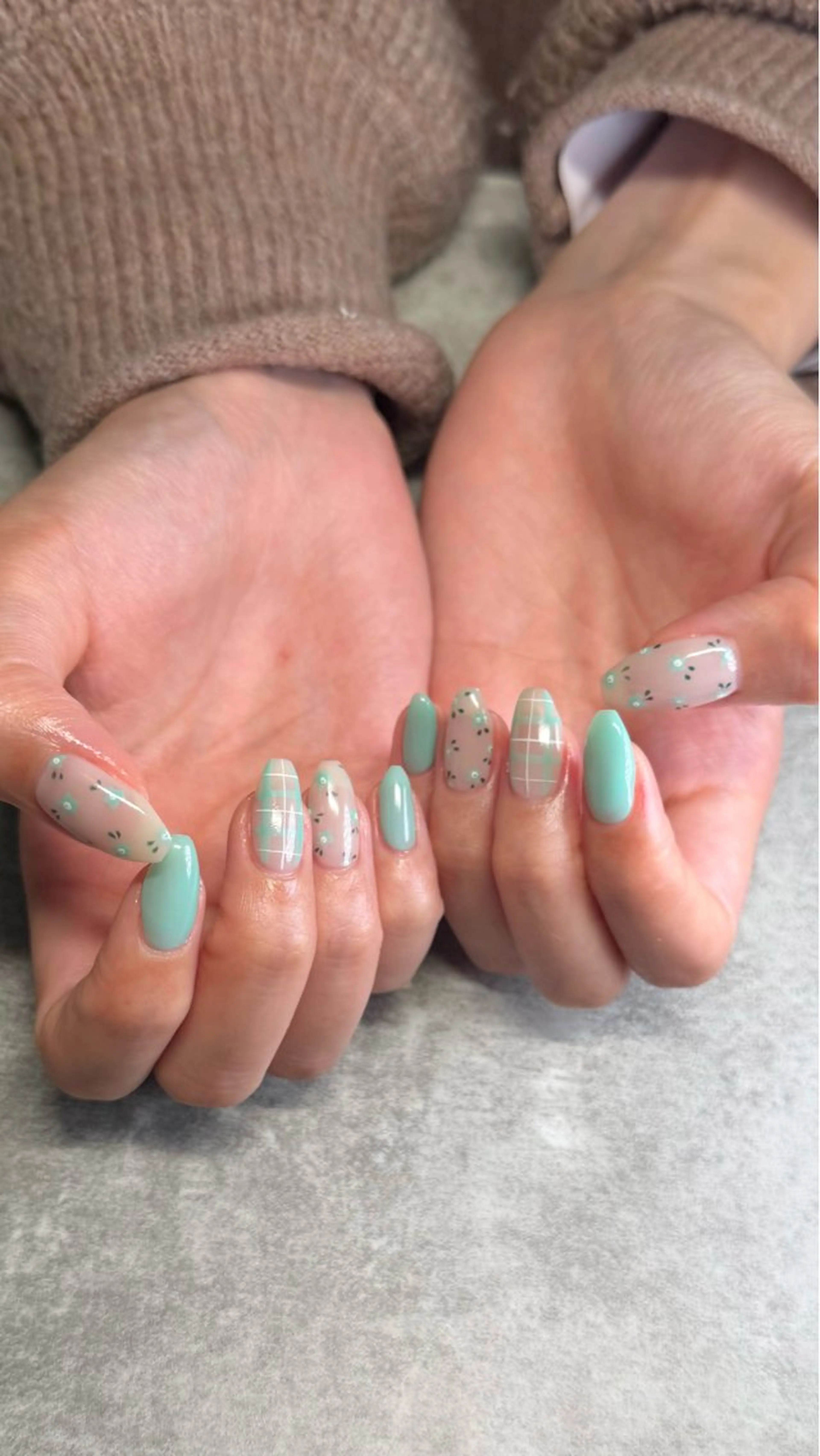 ネイル ハンドネイル ハンドケア shino🌟 痛ネイルのネイルデザイン