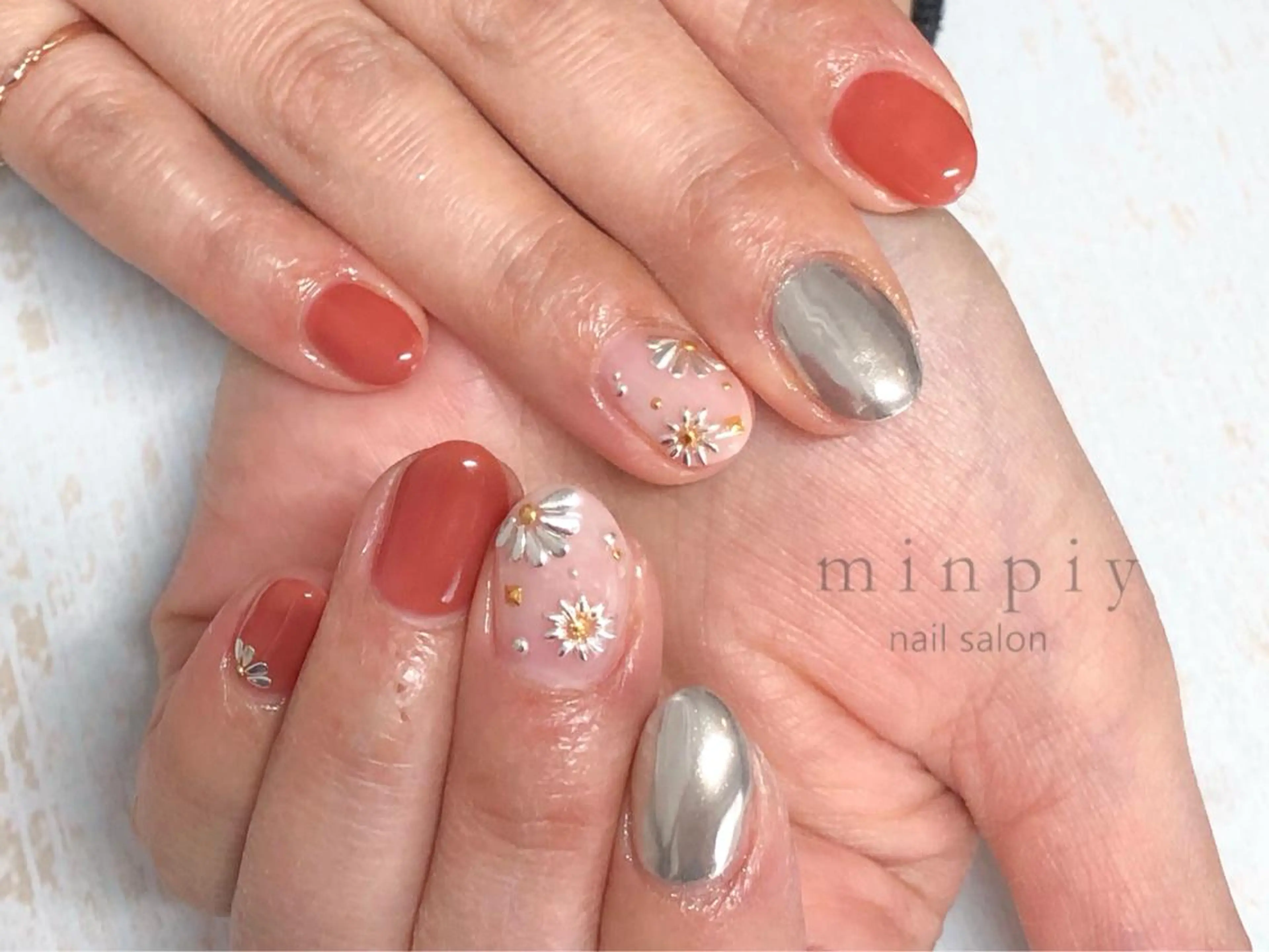 ネイル 𖡼 yumenoのネイルデザイン