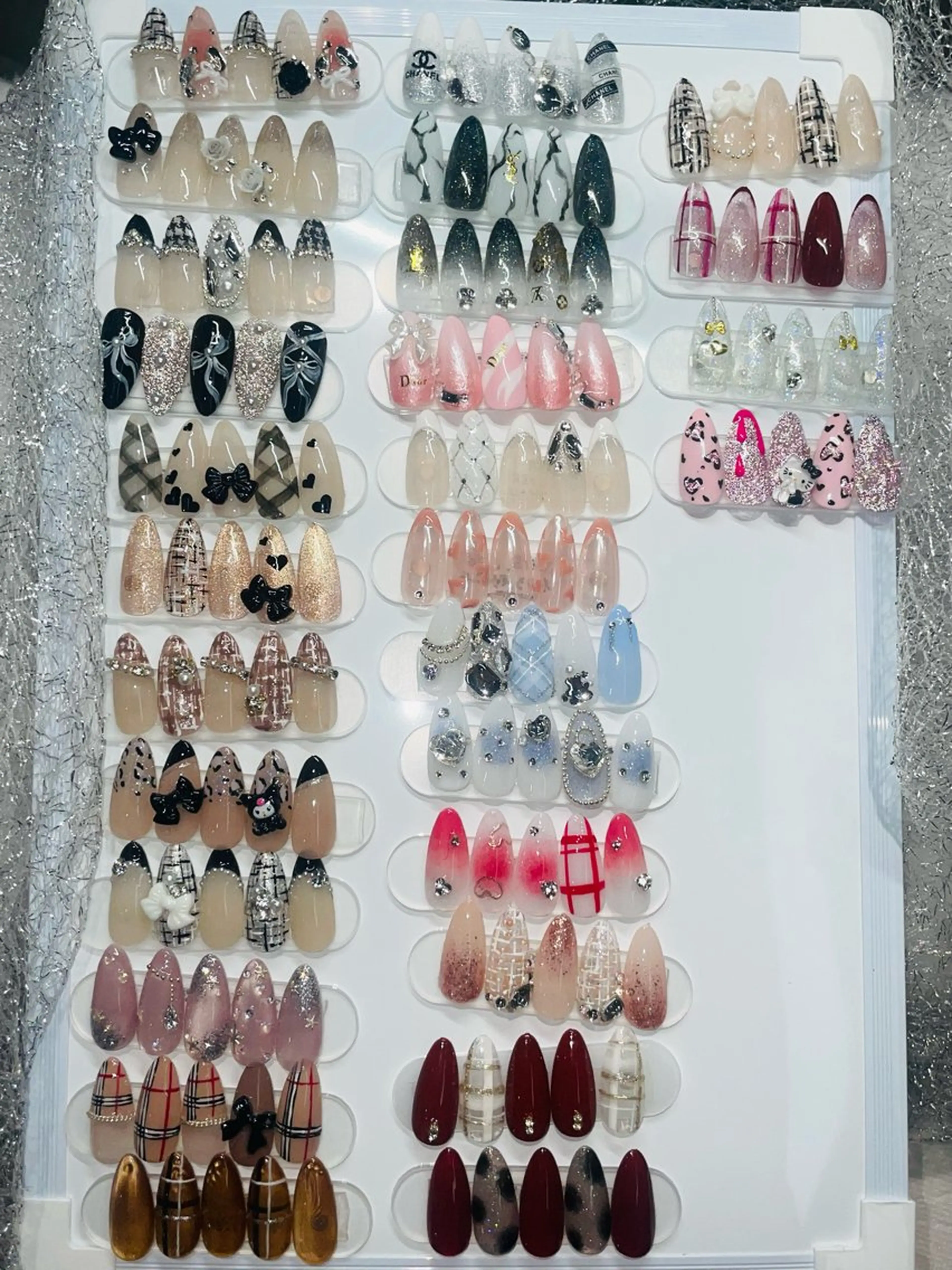 ネイル アートネイル I-nail Moeのネイルデザイン