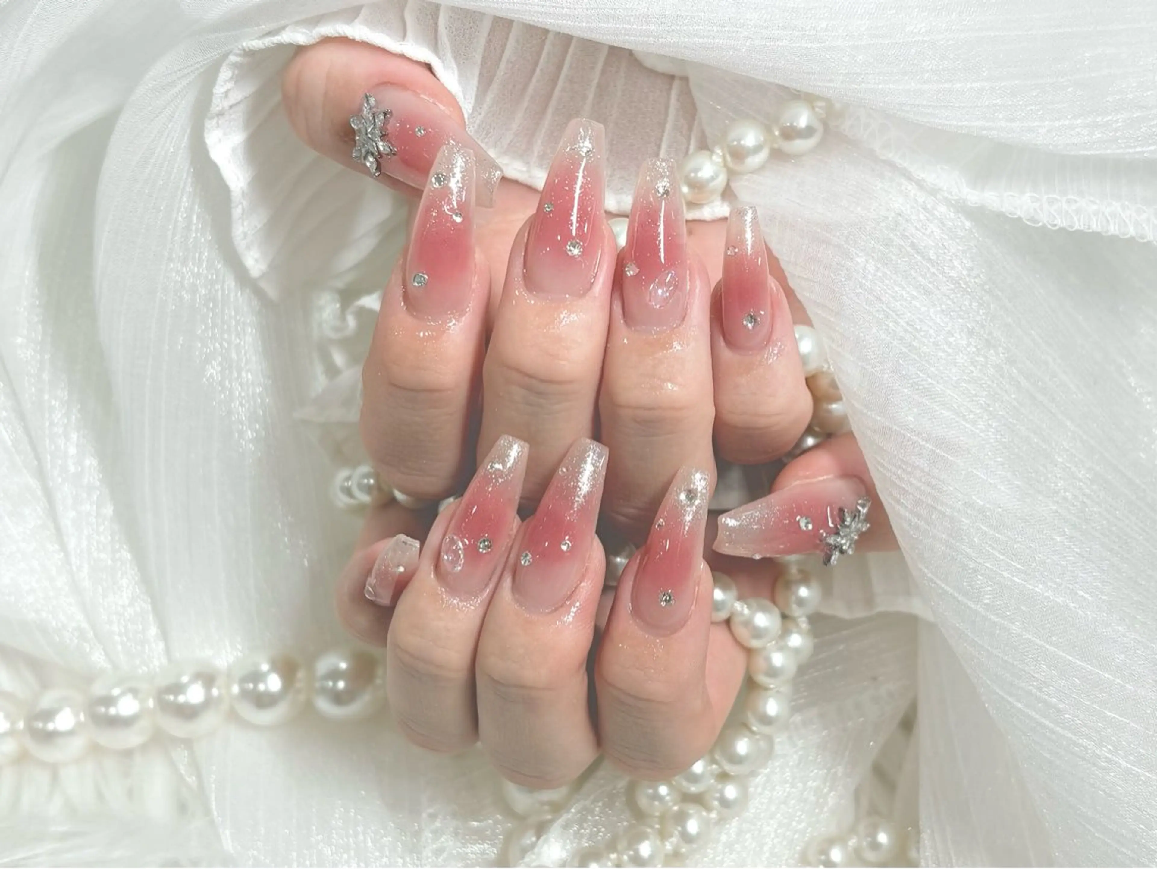 ネイル FLY Nail Salonのネイルデザイン
