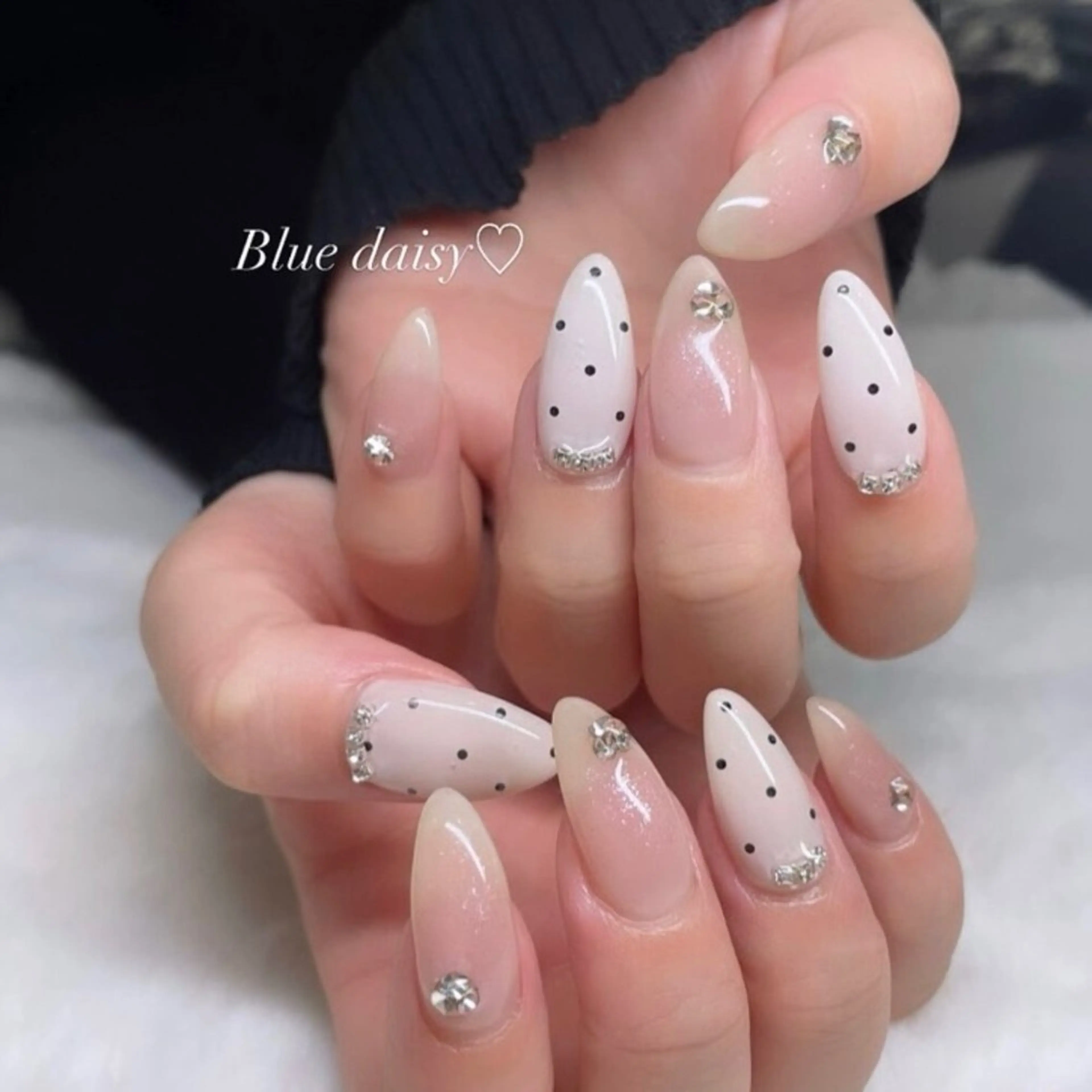 ネイル Blue daisy 栄本店のネイルデザイン