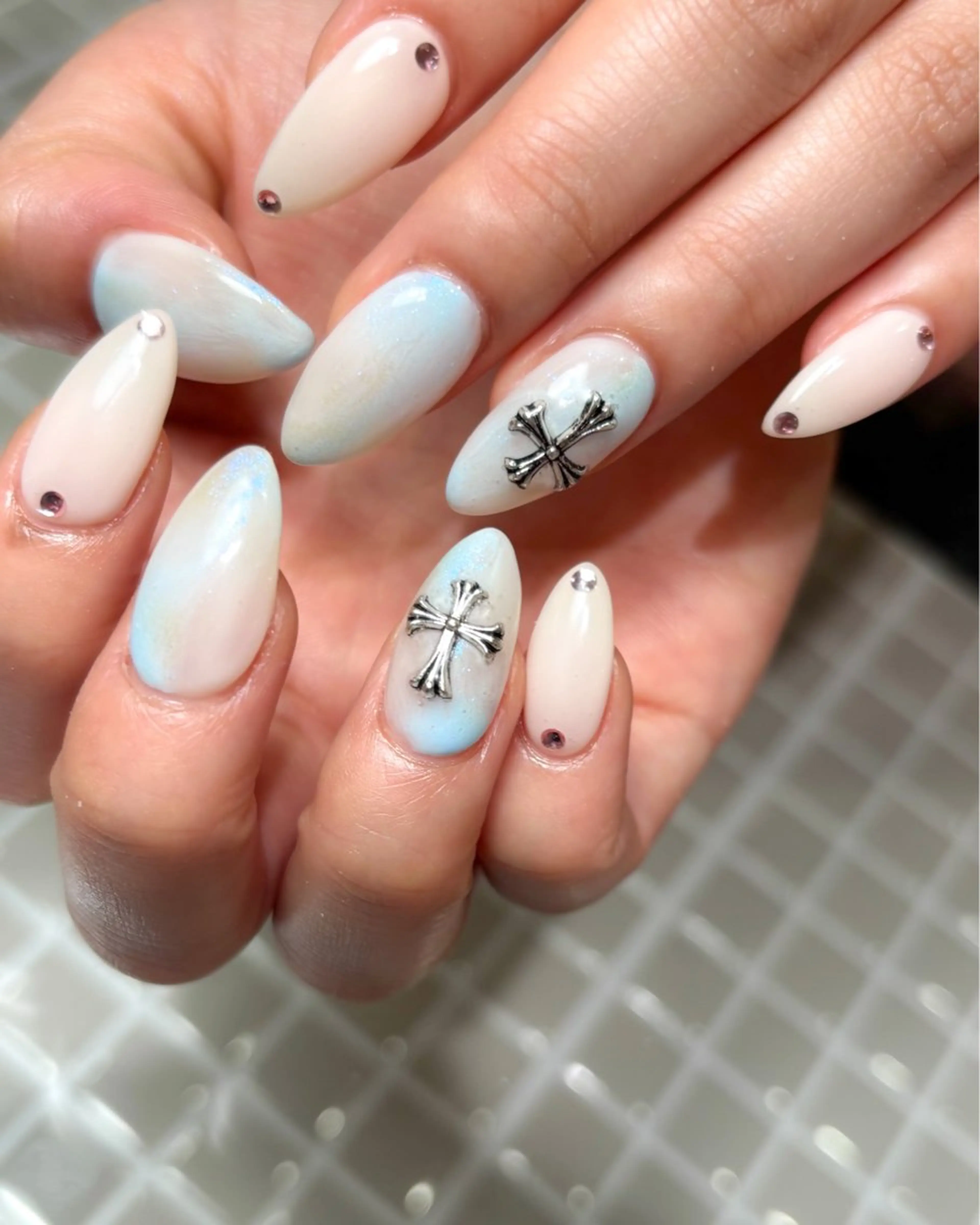 ネイル émure. パラジェル認定サロンのネイルデザイン