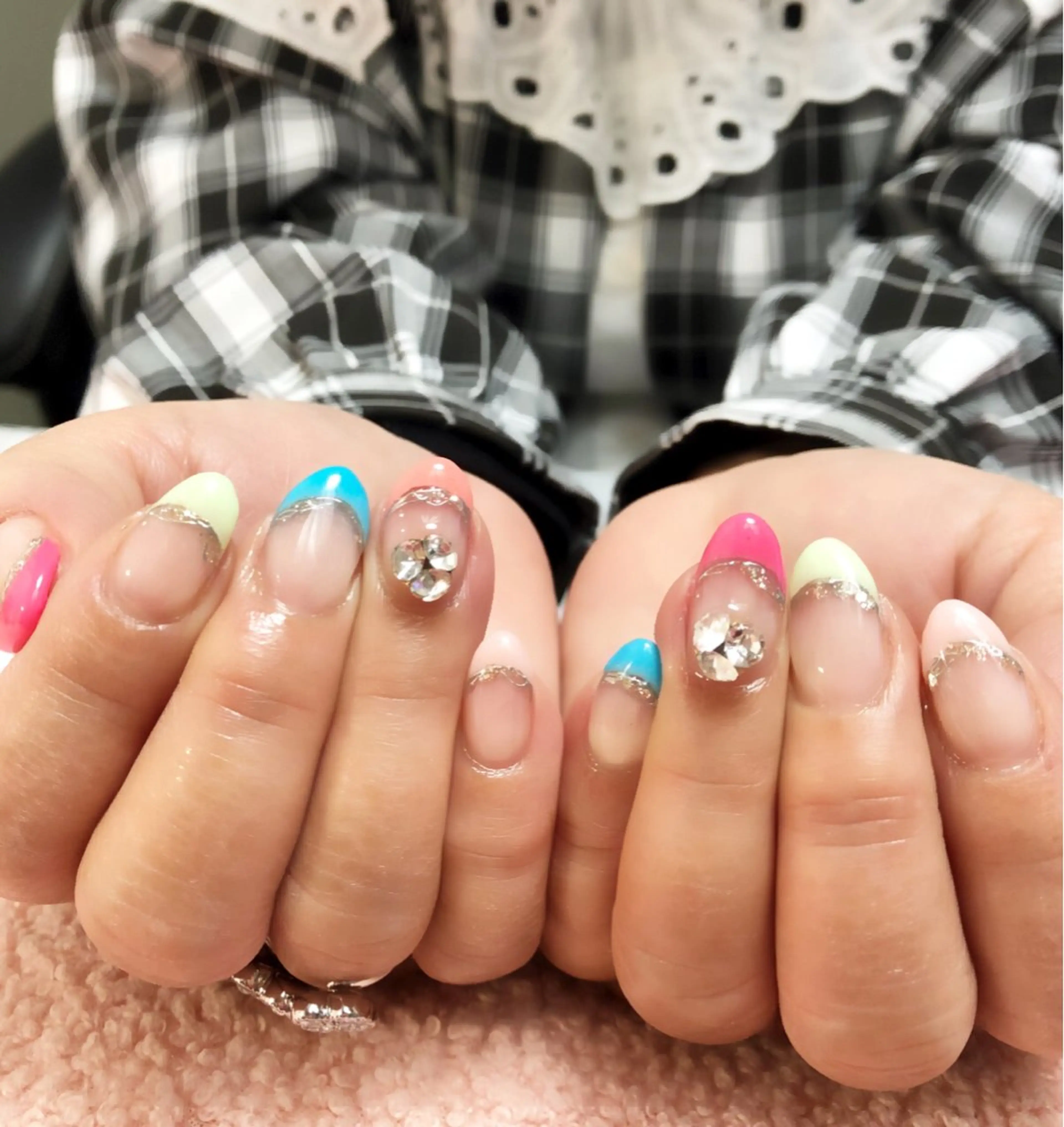 ネイル ＧＬAD グラットのネイルデザイン