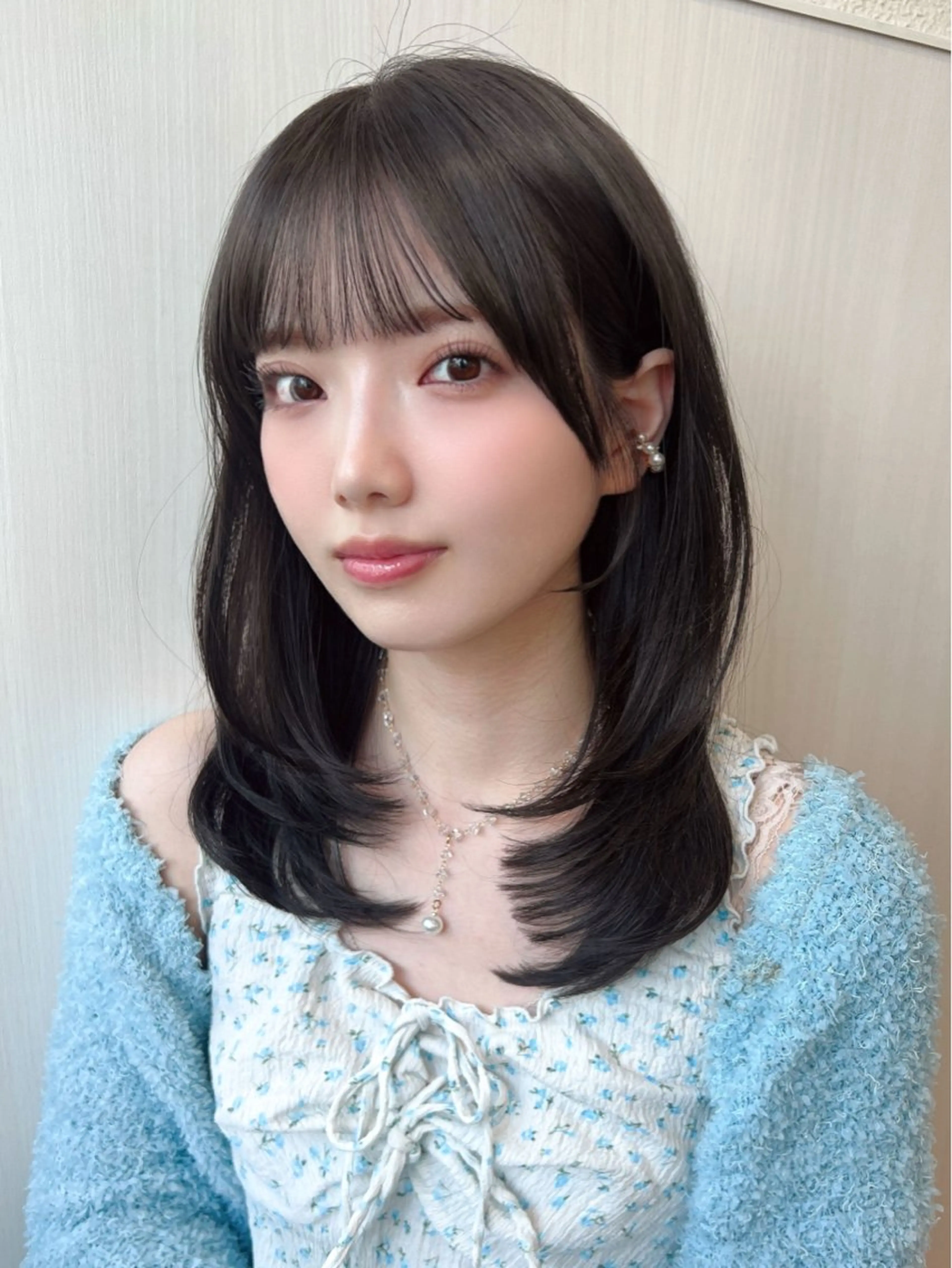 セミロング 韓国風ヘア レイヤーカット カット トリートメント 山﨑 翼のヘアスタイル