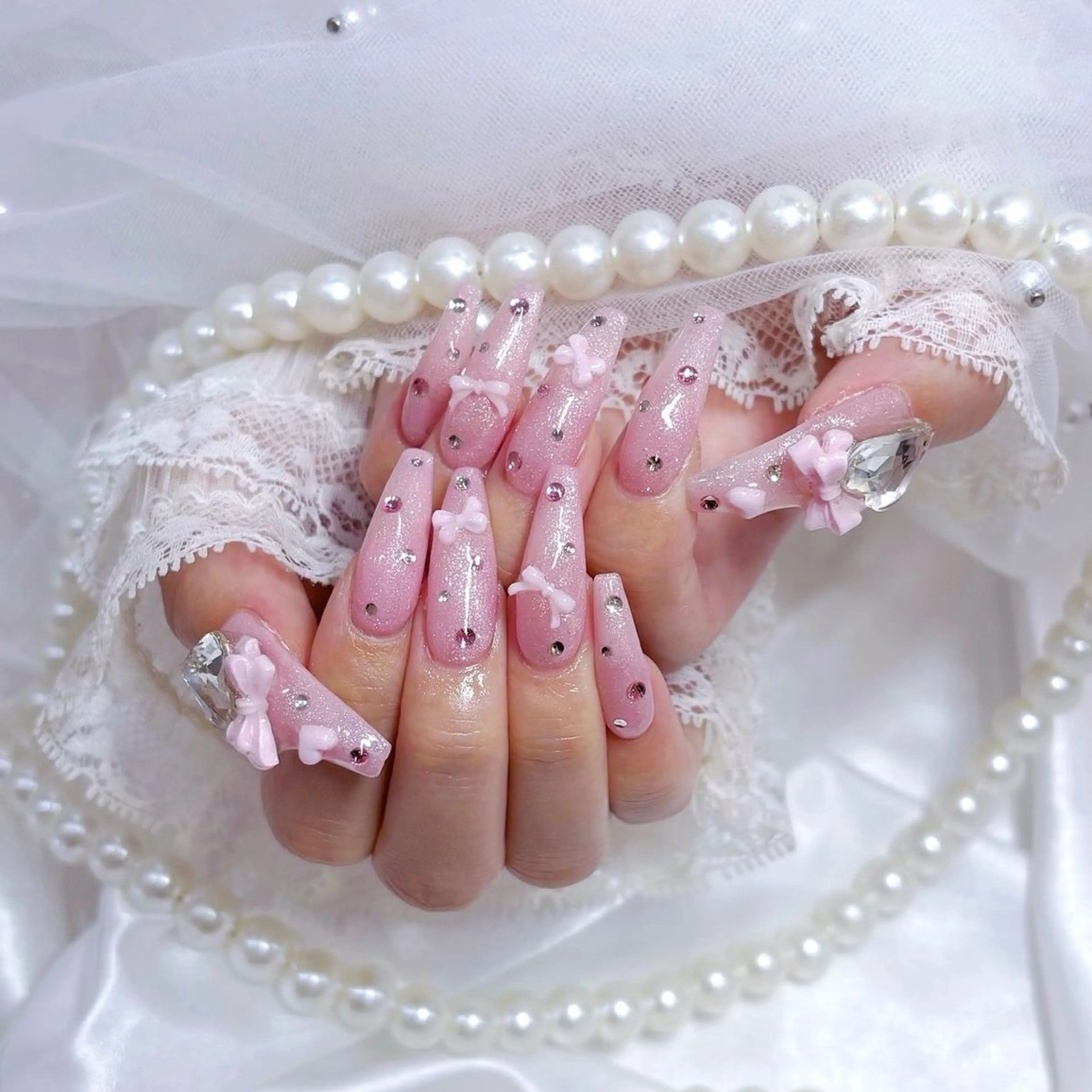ネイル フレンチネイル グラデーション 韓国ネイル マグネットネイル ミラーネイル ハンドネイル YURI NAILのネイルデザイン