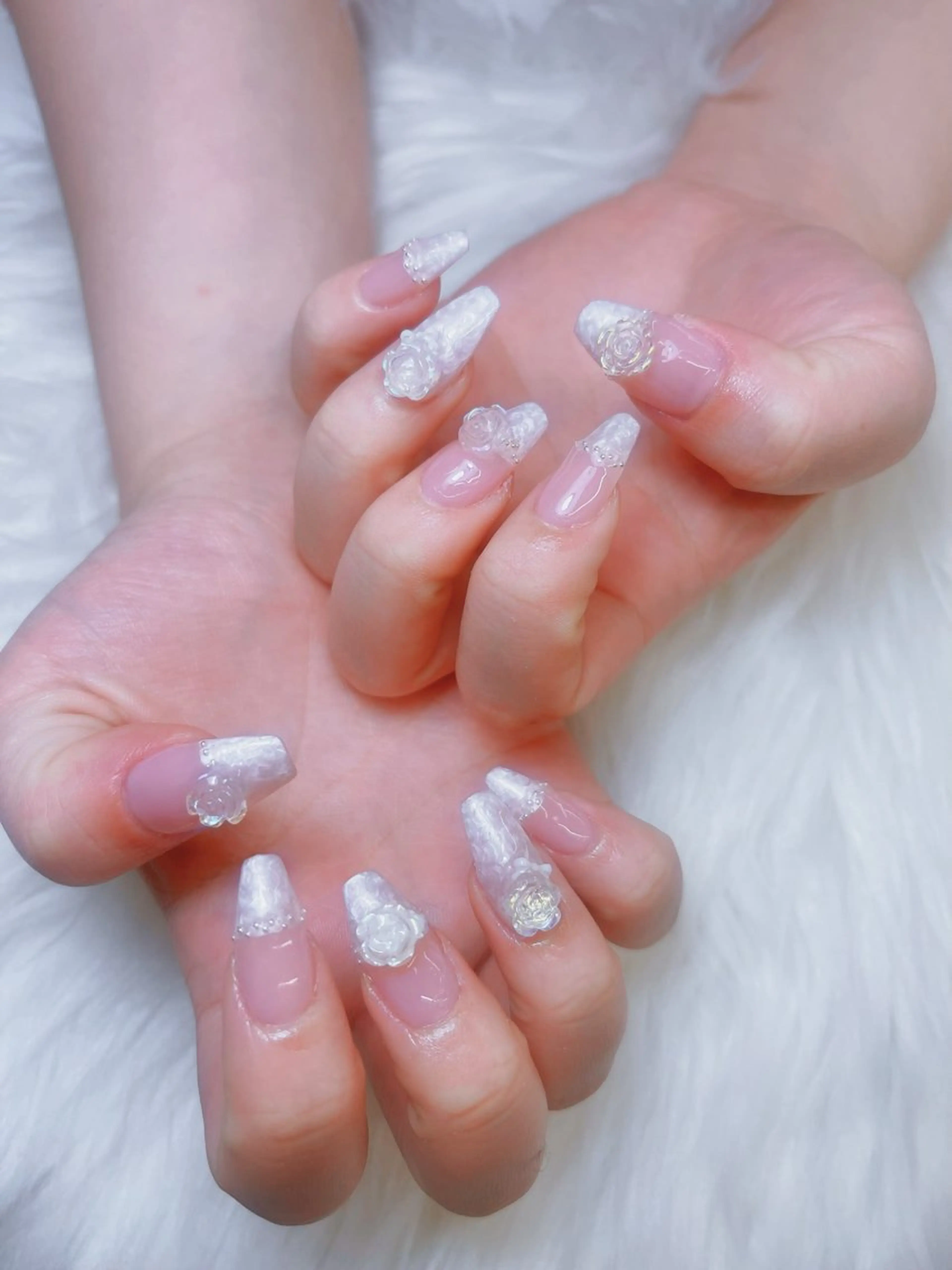 ネイル LuCie Nailのネイルデザイン