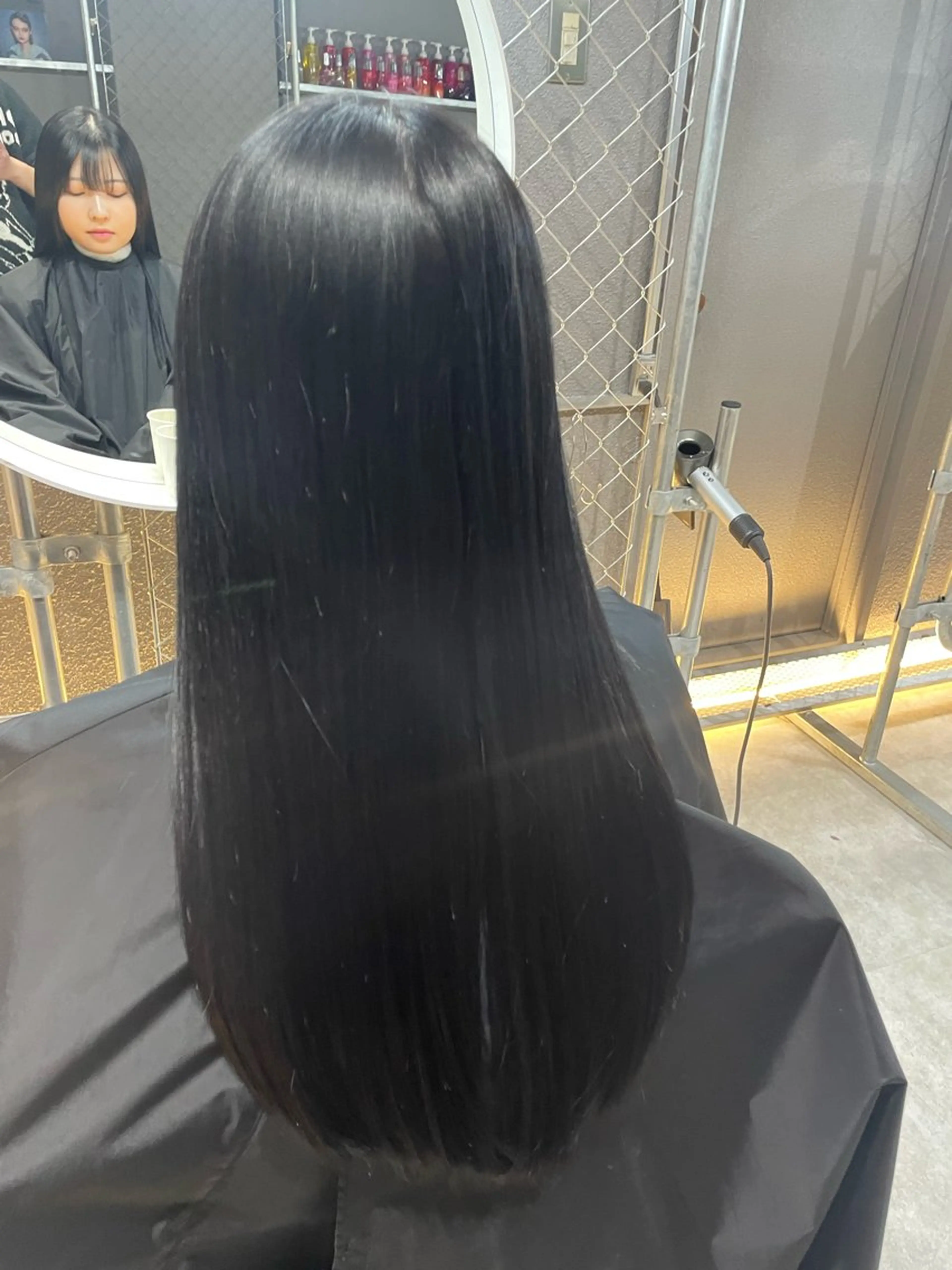 カラー 黒髪 ブルーカラー ブルーブラック ヘアカラー CoCooN nanamiのその他イメージ