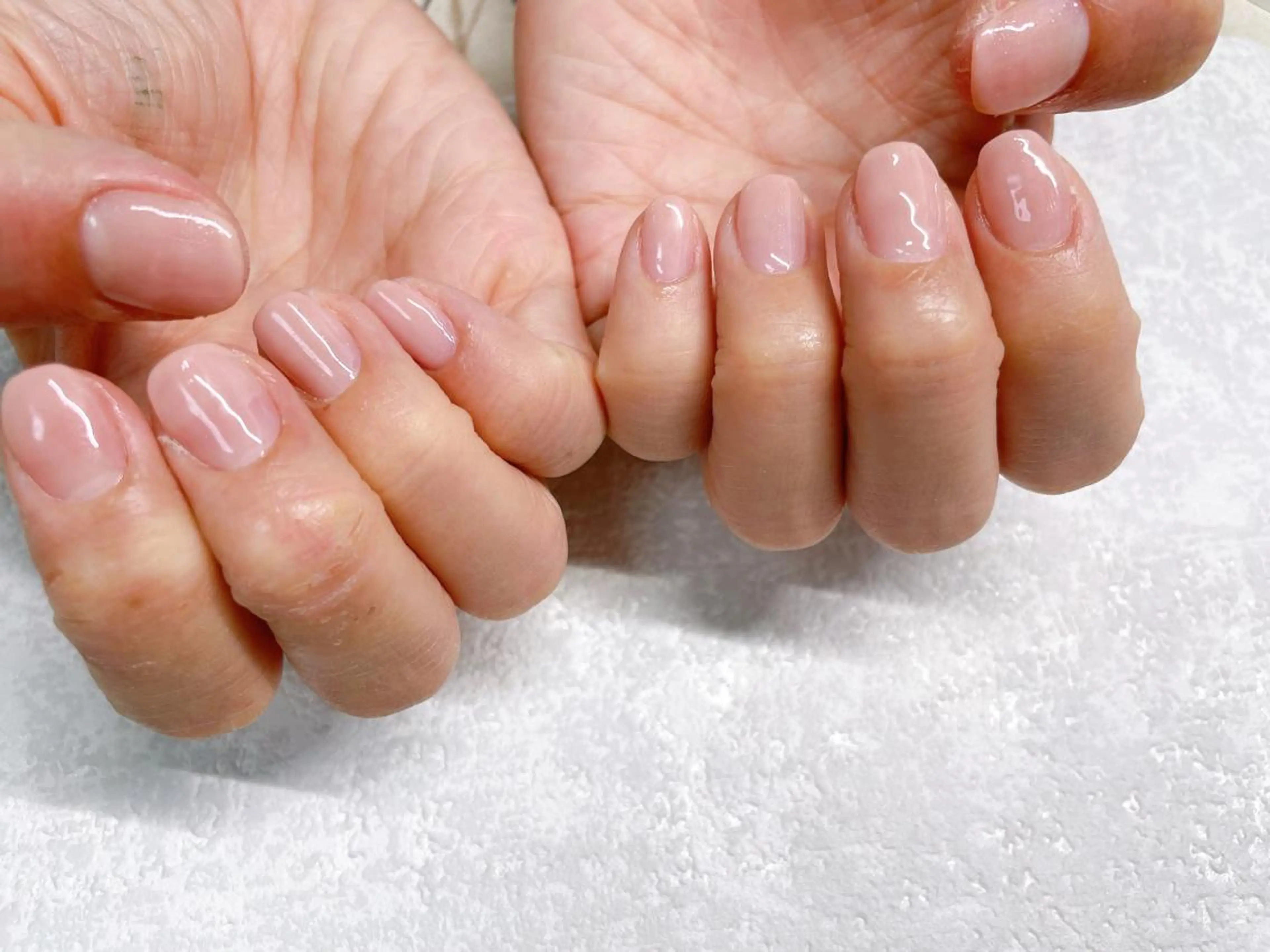 ネイル オーロラネイル フラワーネイル フットネイル フレンチネイル ジェルネイル mogunail &blowのネイルデザイン